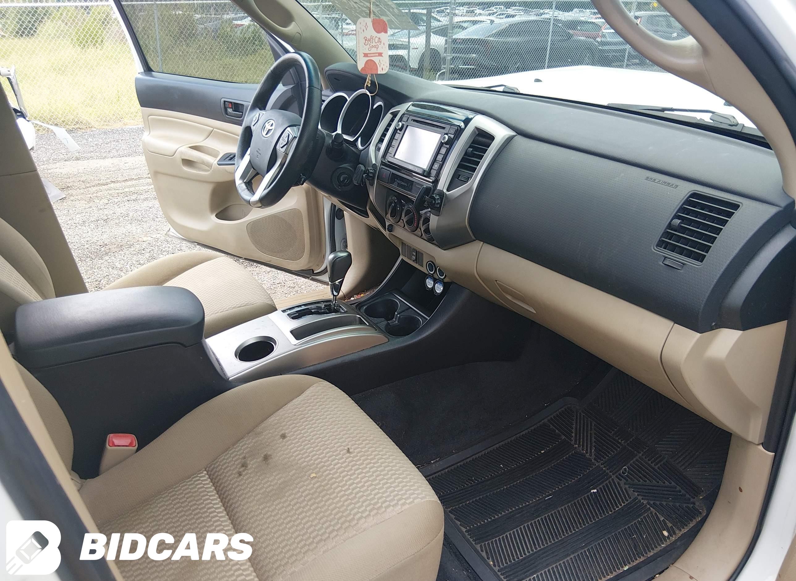 2015 Toyota Tacoma, Prerunner V6