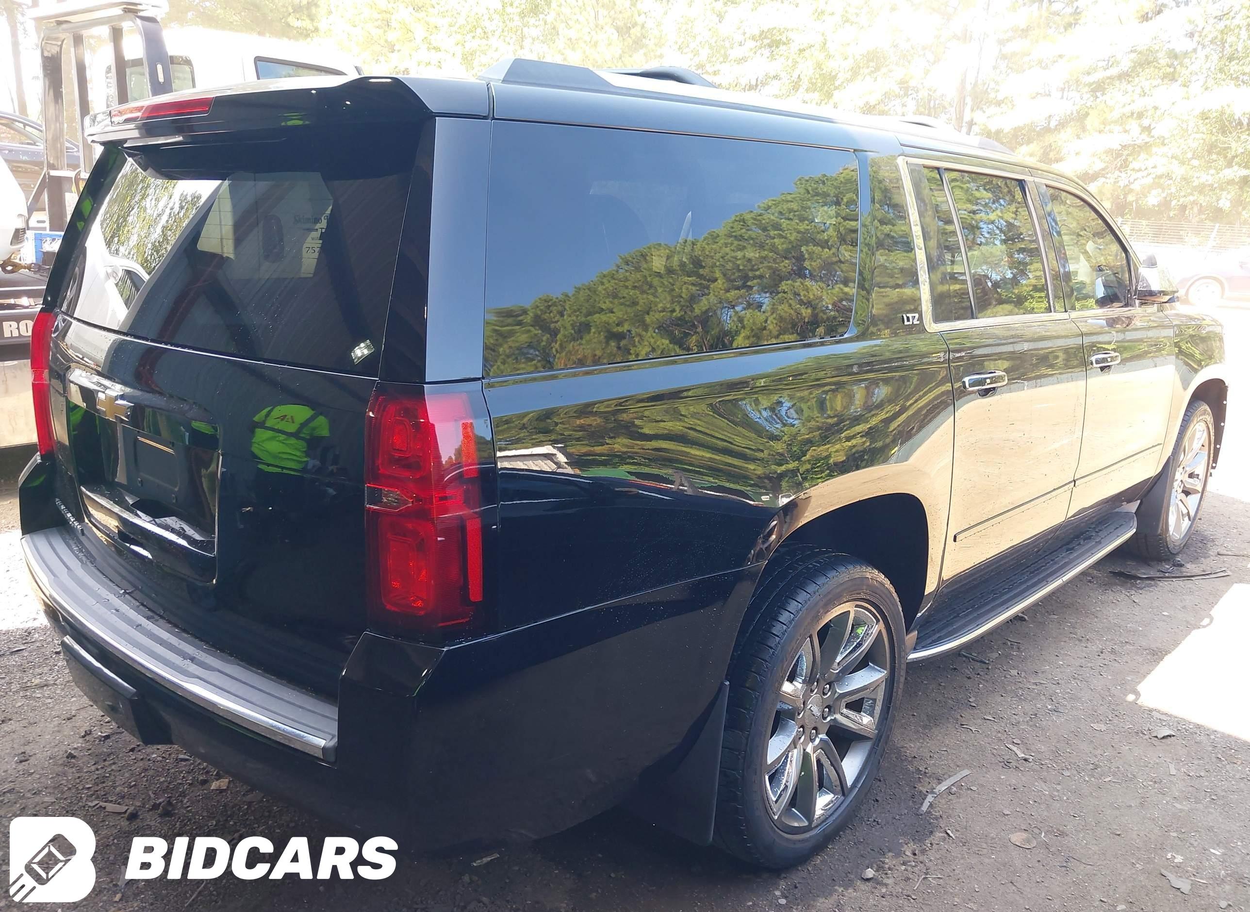 2015 Chevrolet Suburban, Ltz