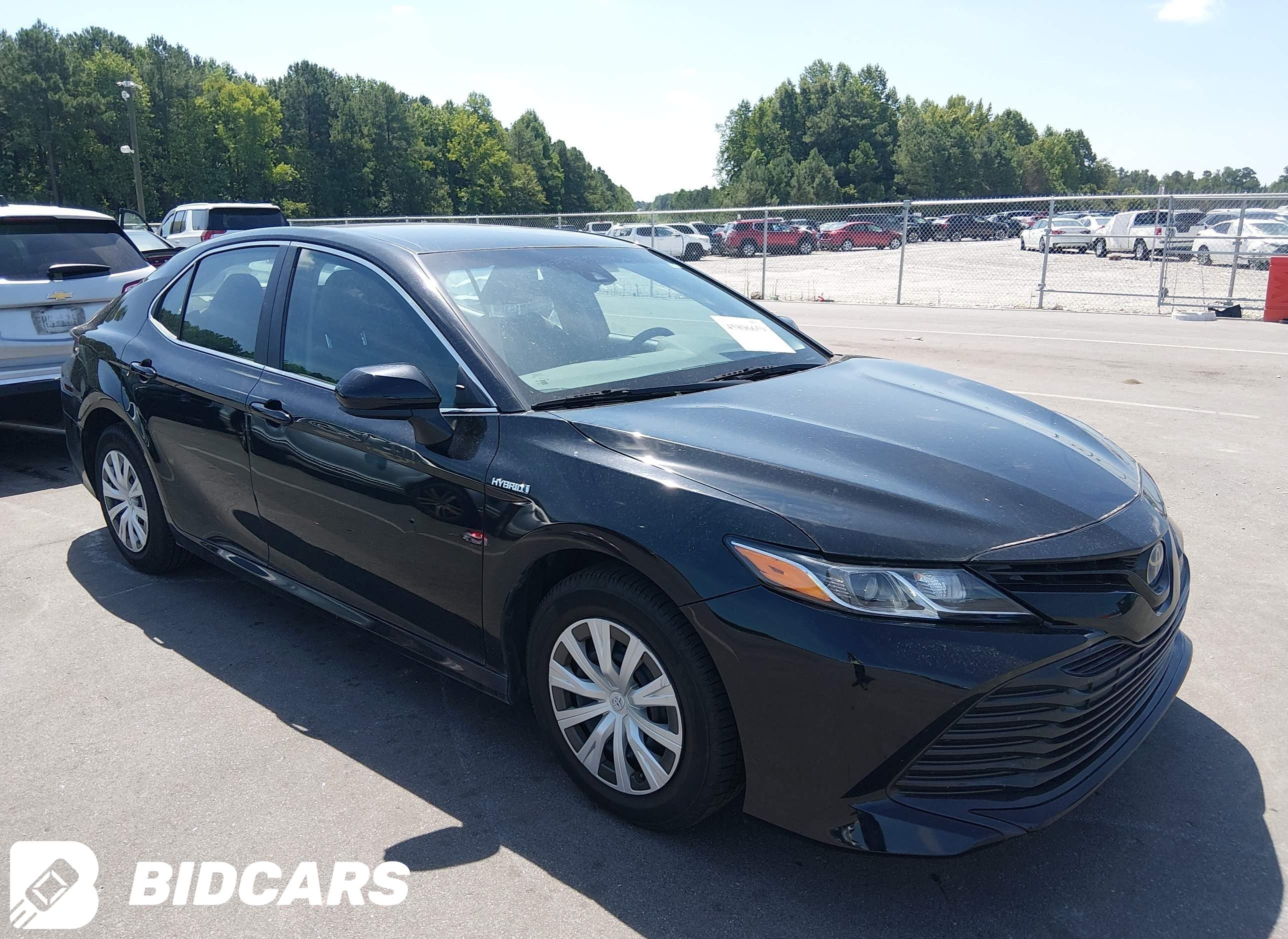2018 Toyota Camry, Hybrid LE