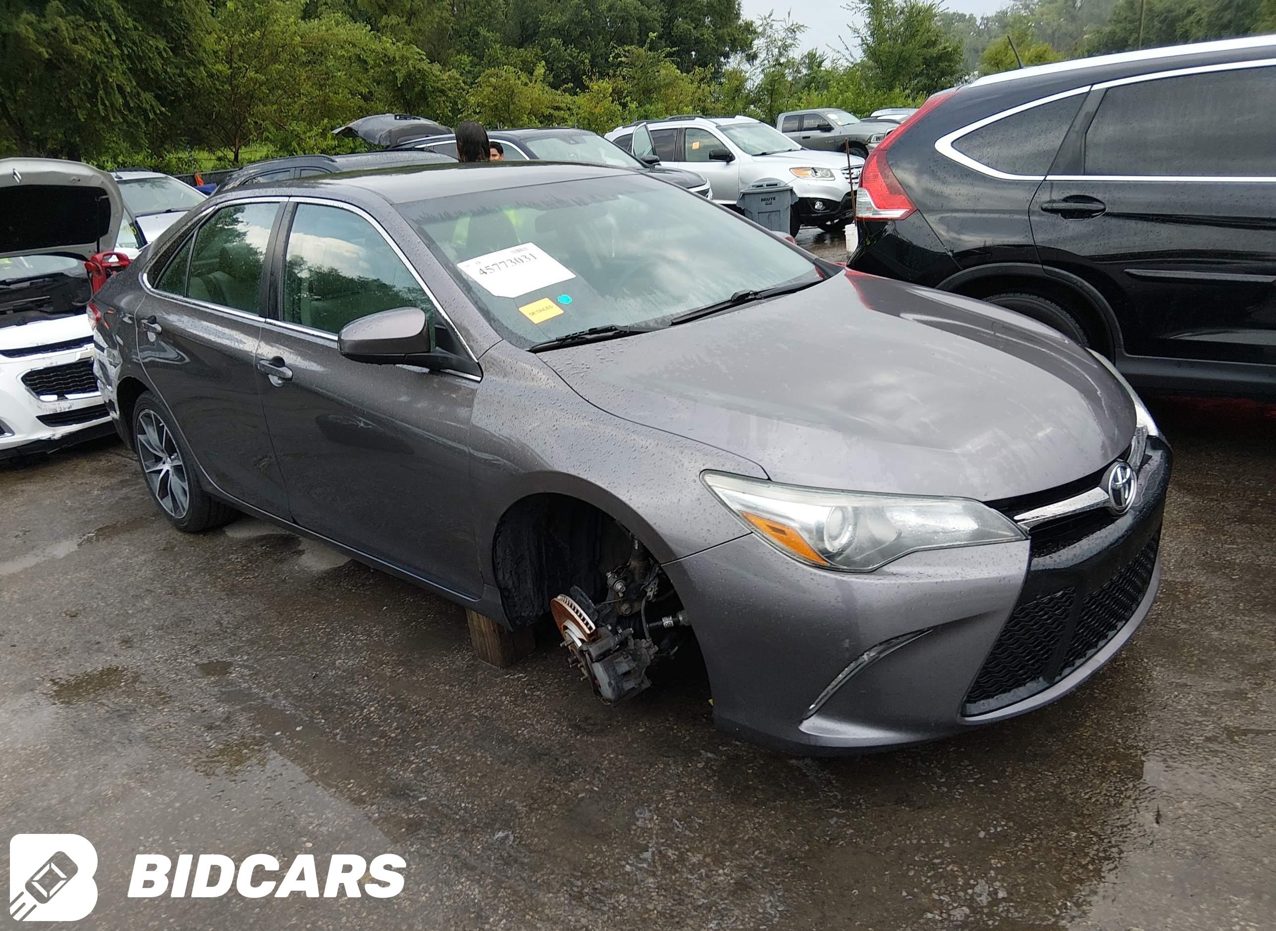 2015 Toyota Camry, Xse