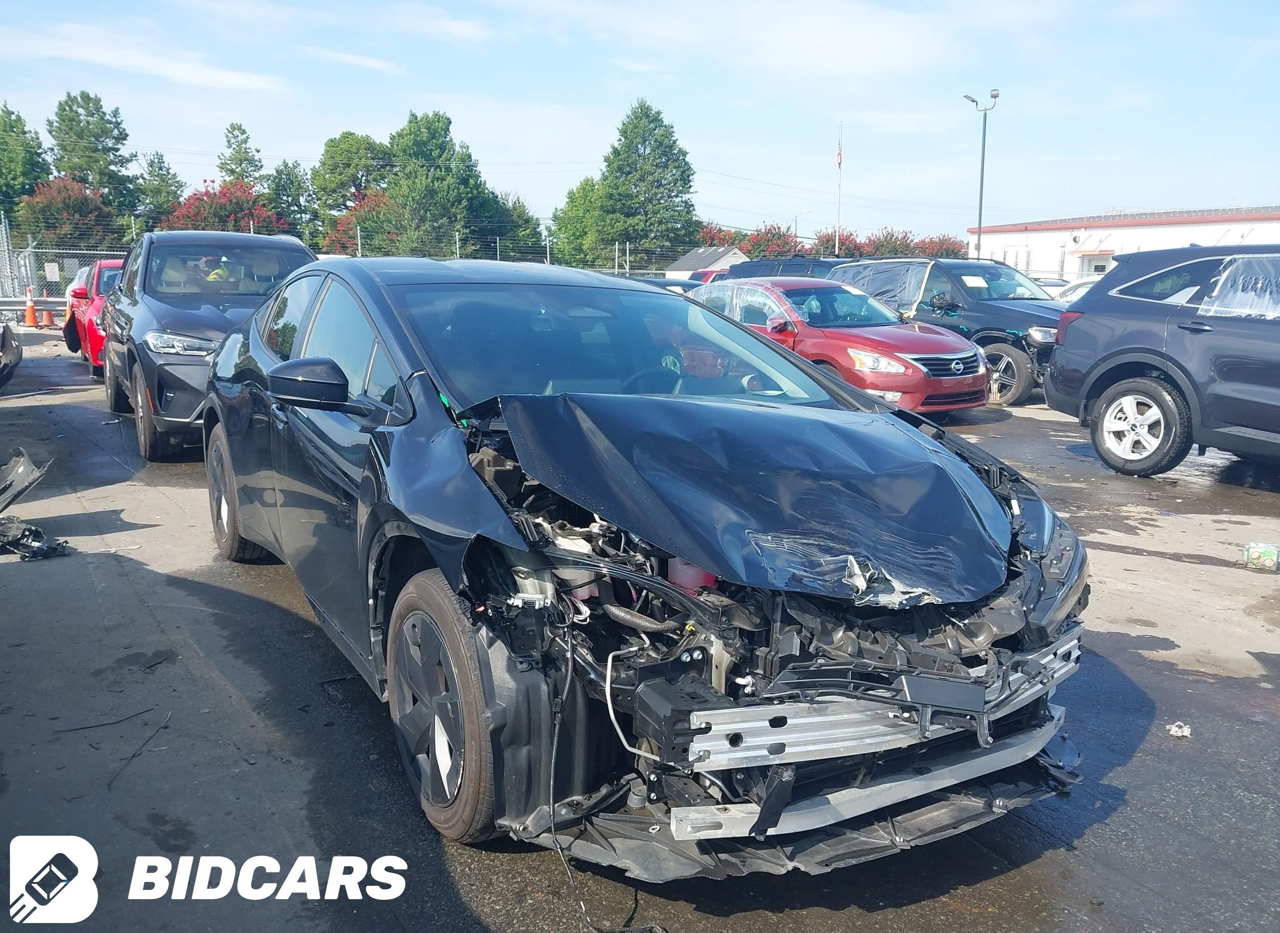 2023 Toyota Prius, LE