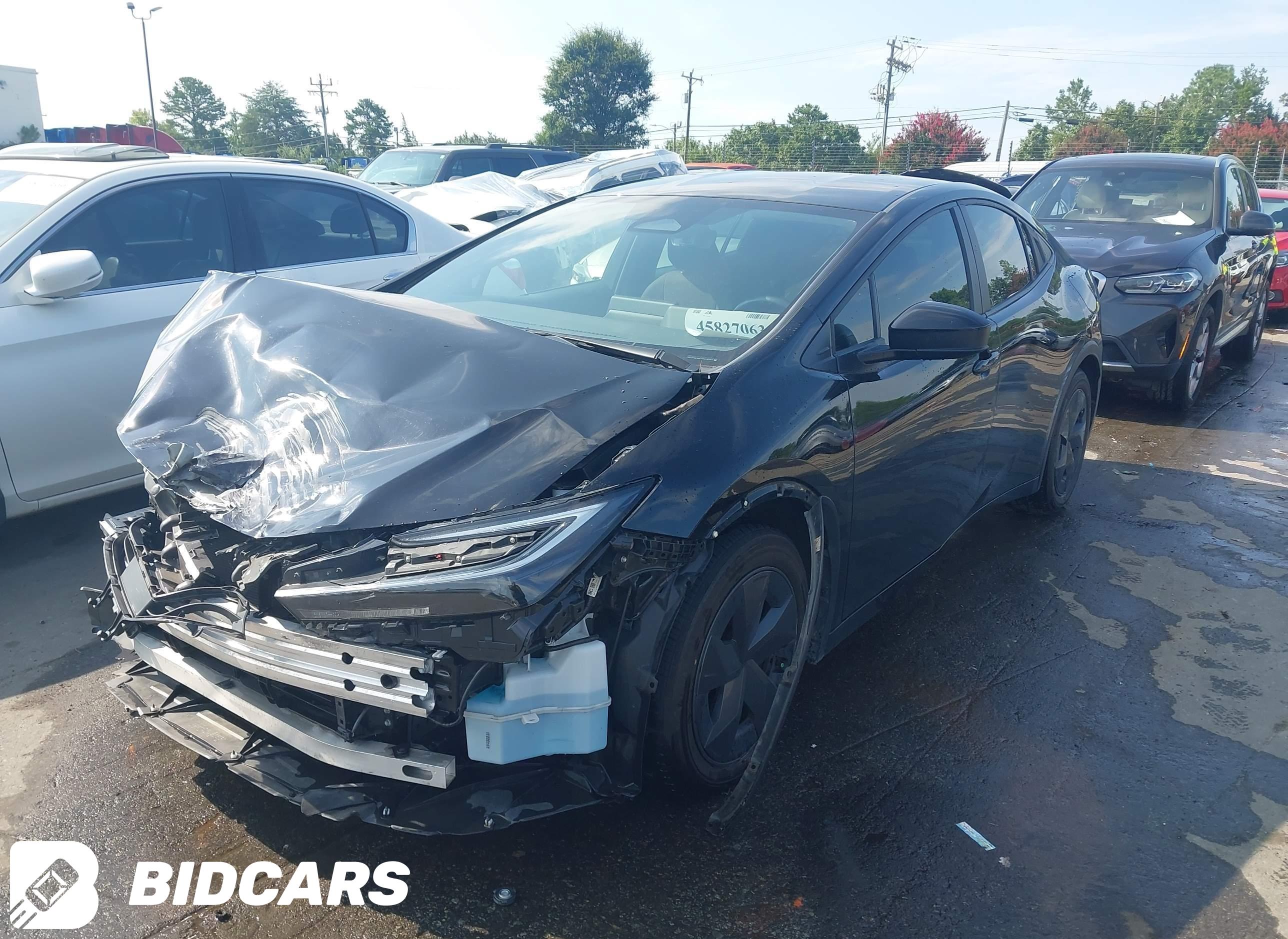 2023 Toyota Prius, LE