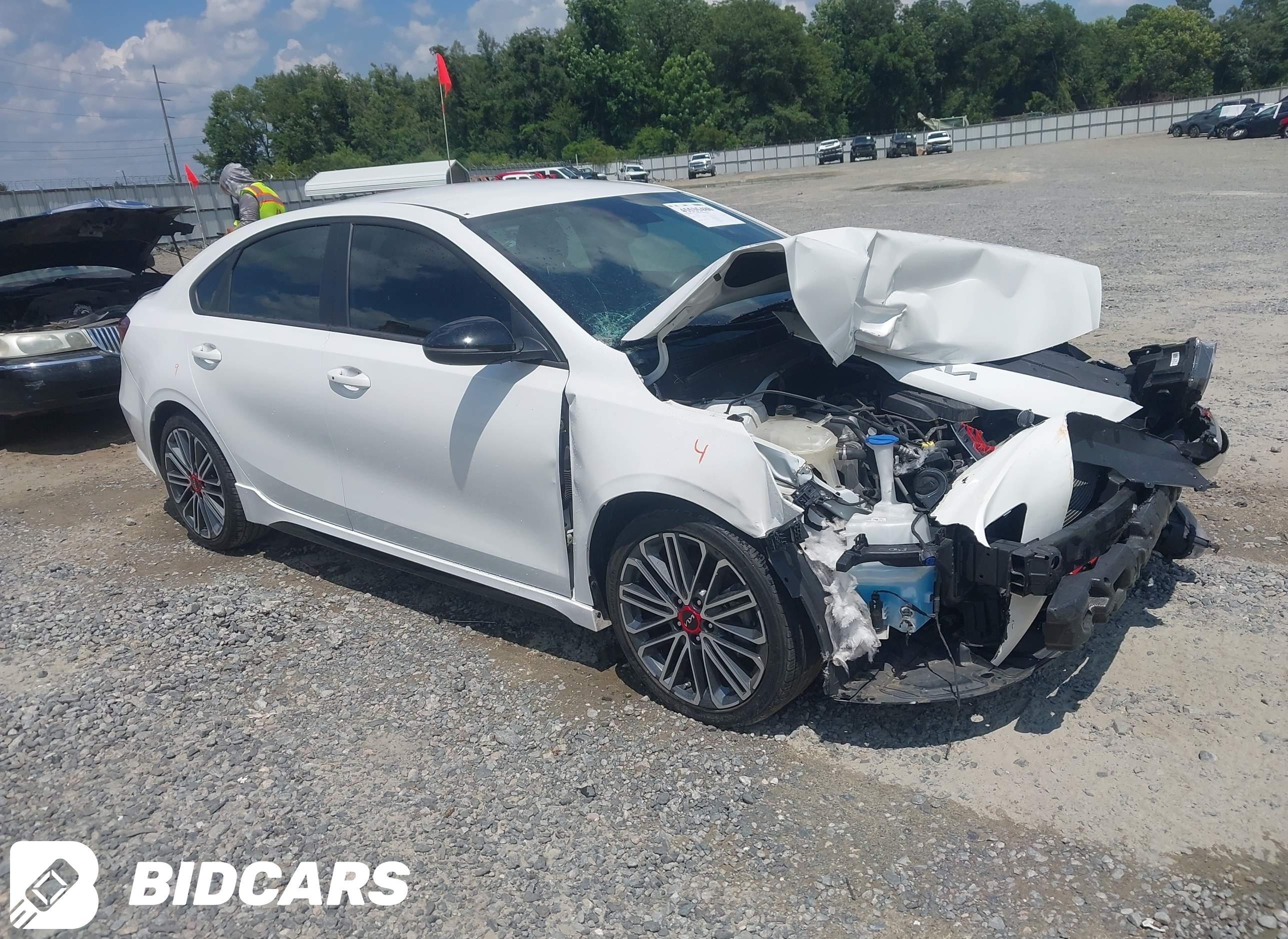 2023 KIA Forte, GT