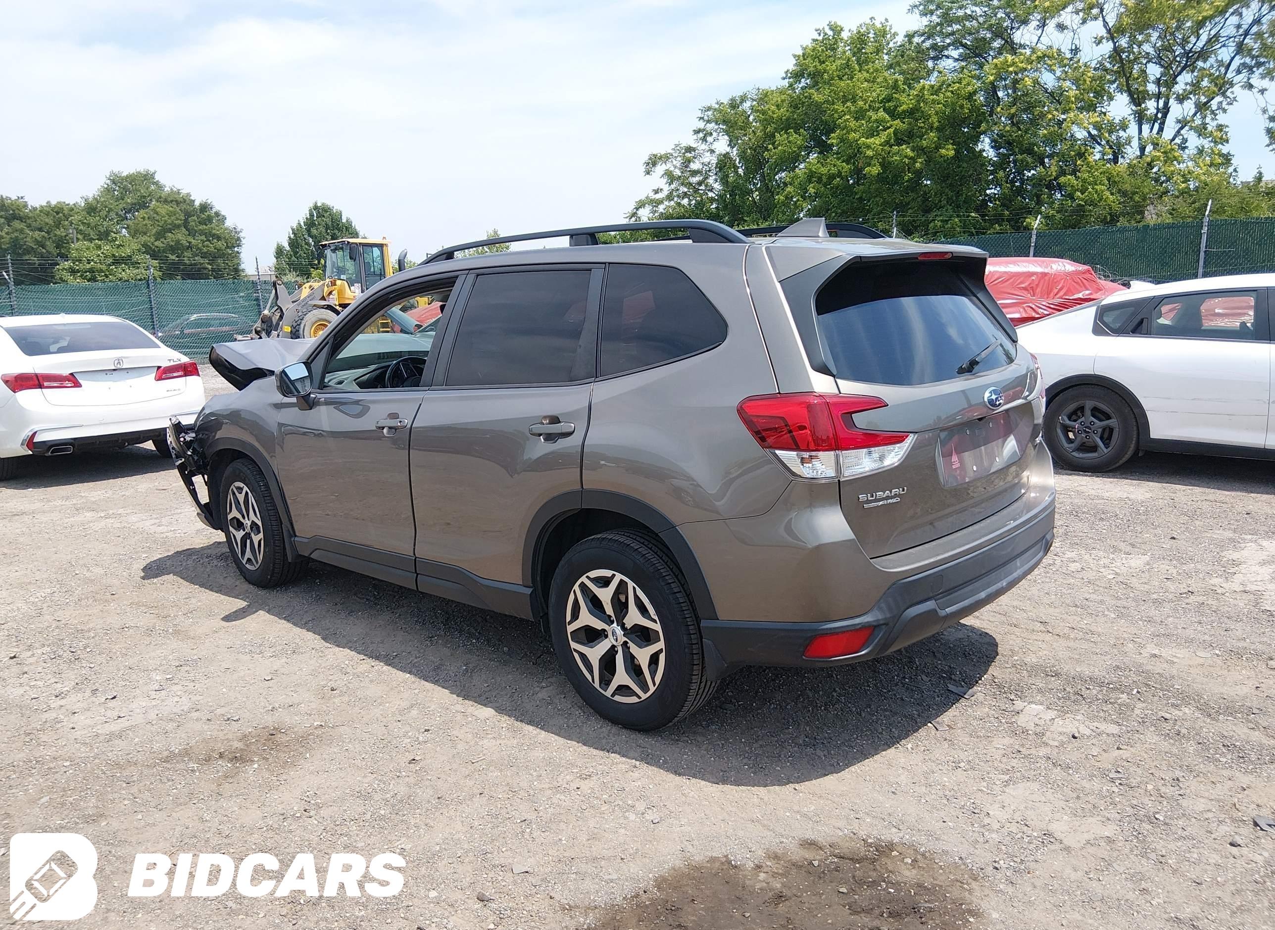 2020 Subaru Forester, Premium