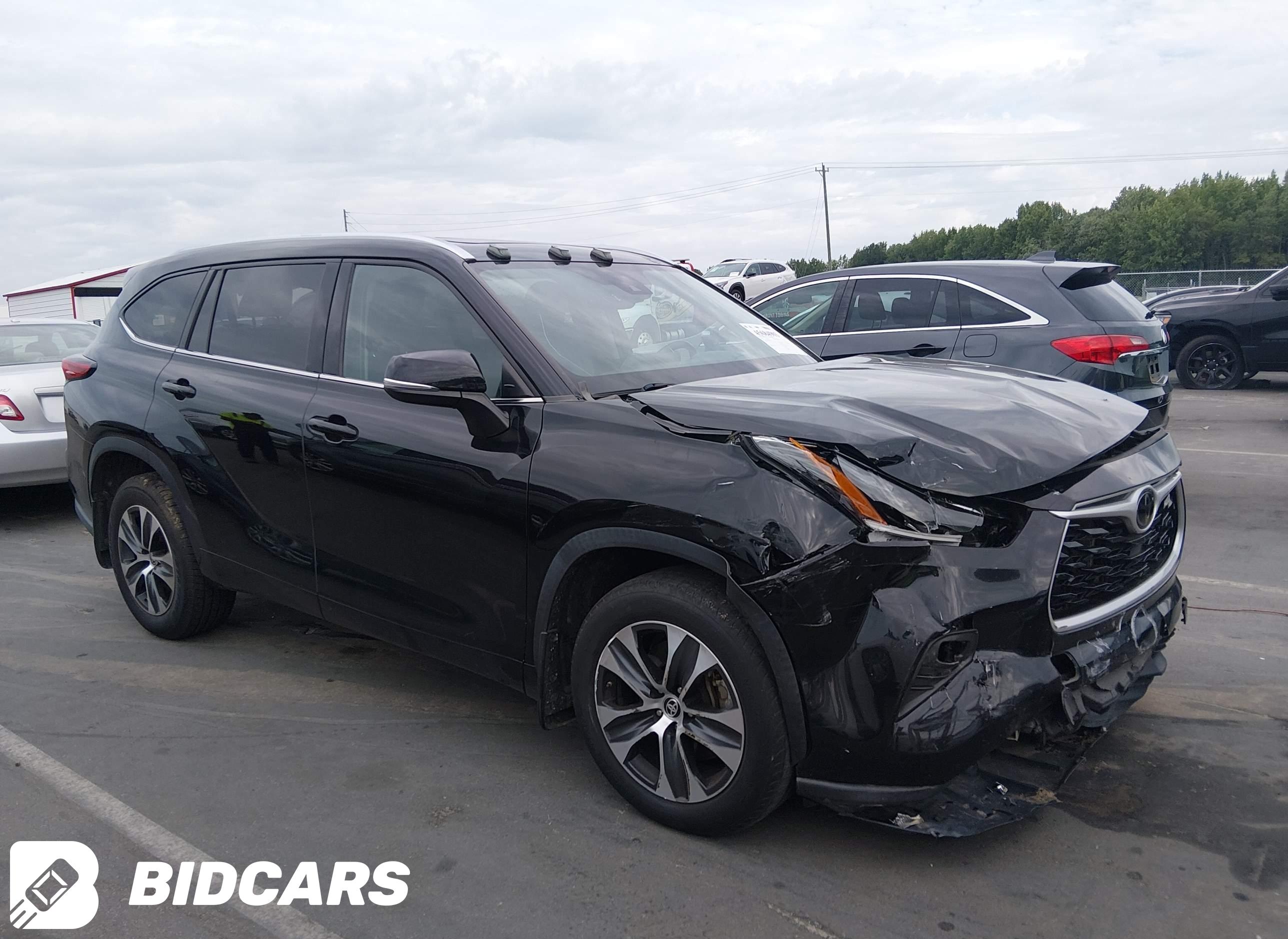 2021 Toyota Highlander, Xle