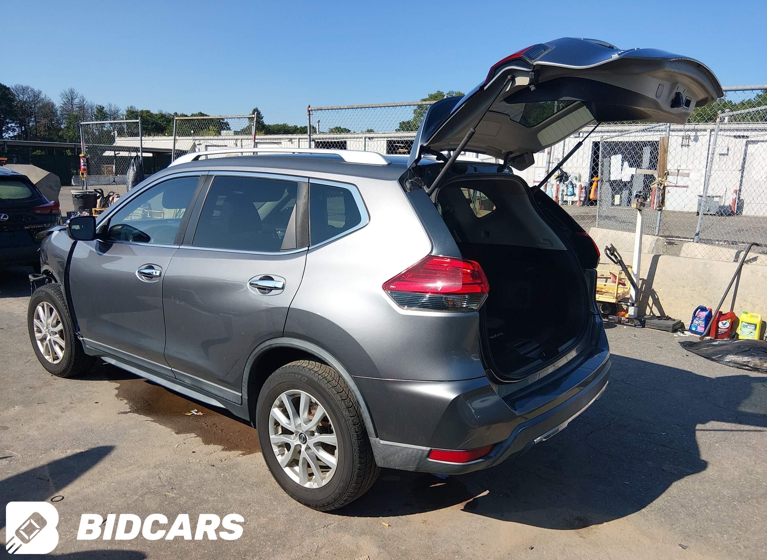 2017 Nissan Rogue, SV