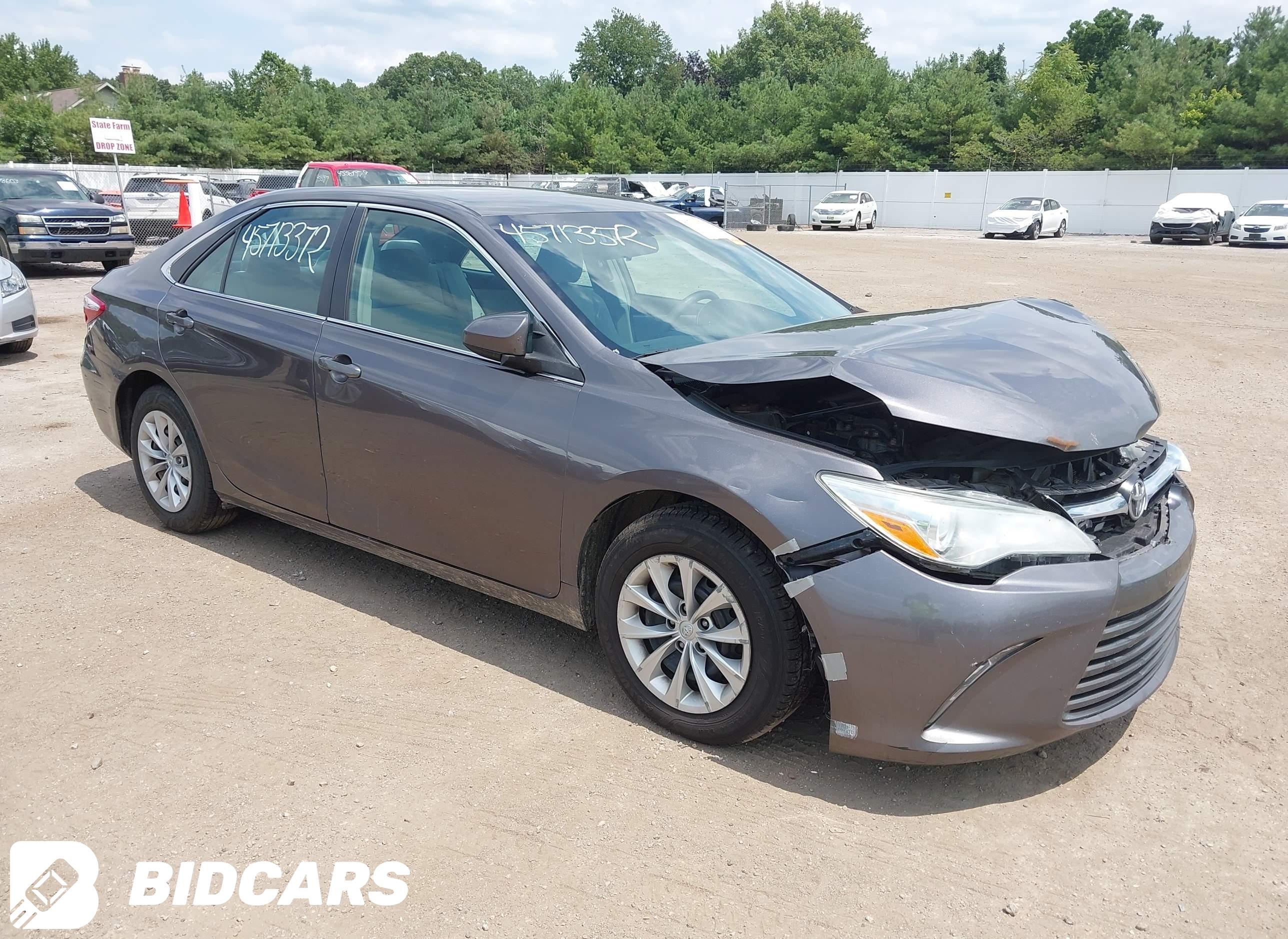 2015 Toyota Camry, LE
