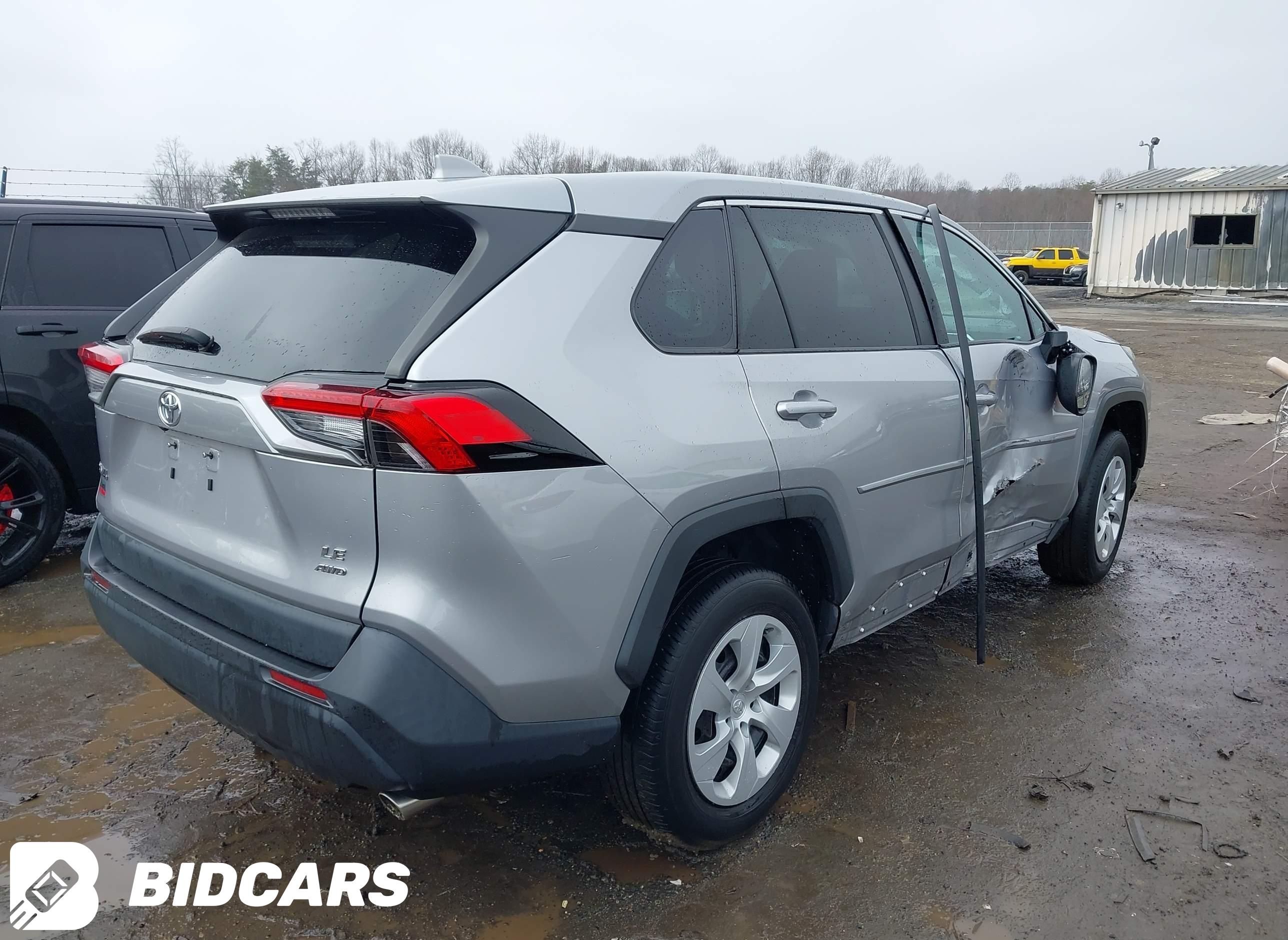 2022 Toyota RAV4, LE