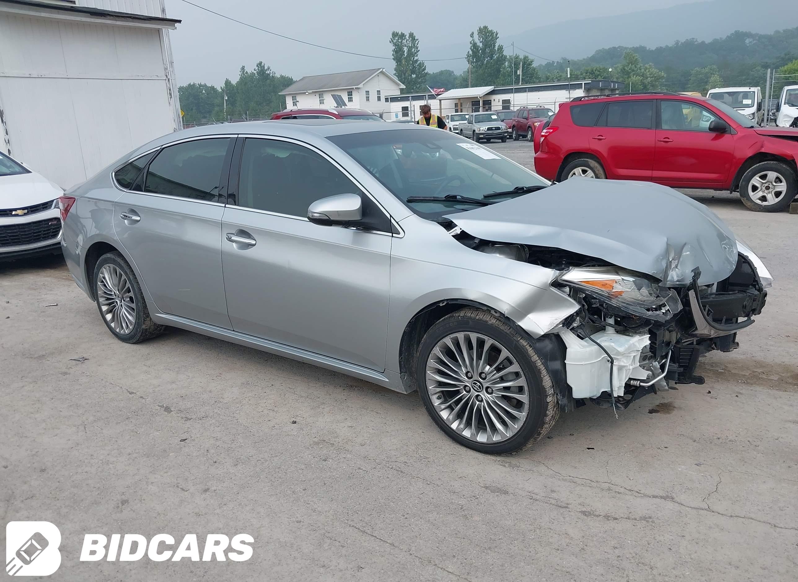2016 Toyota Avalon, Limited