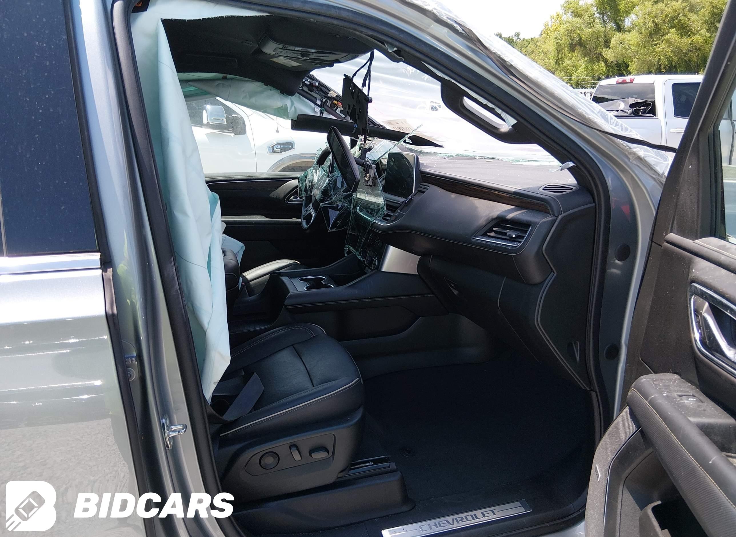 2023 Chevrolet Suburban, 4Wd...