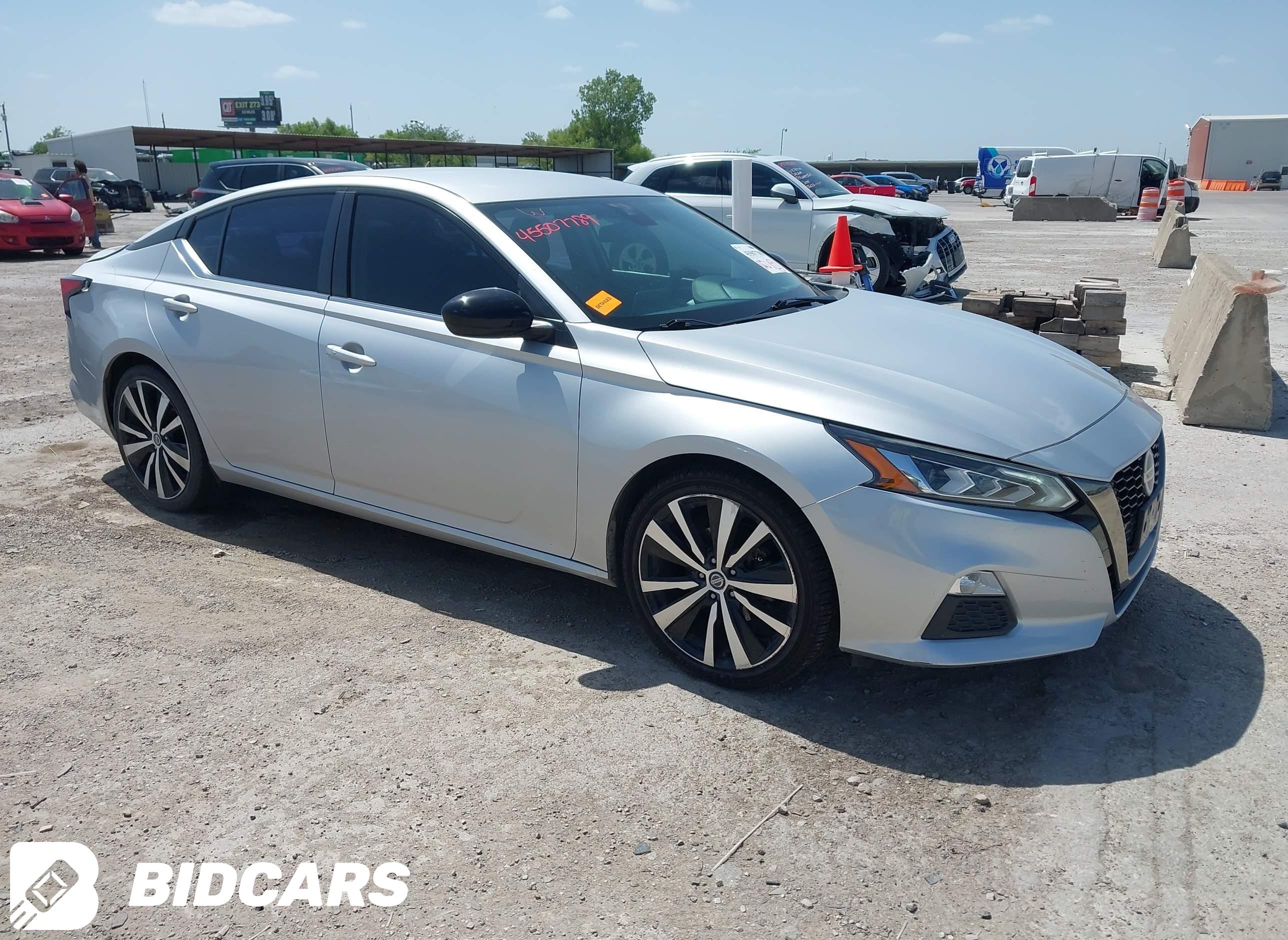 2020 Nissan Altima, Sr Fwd