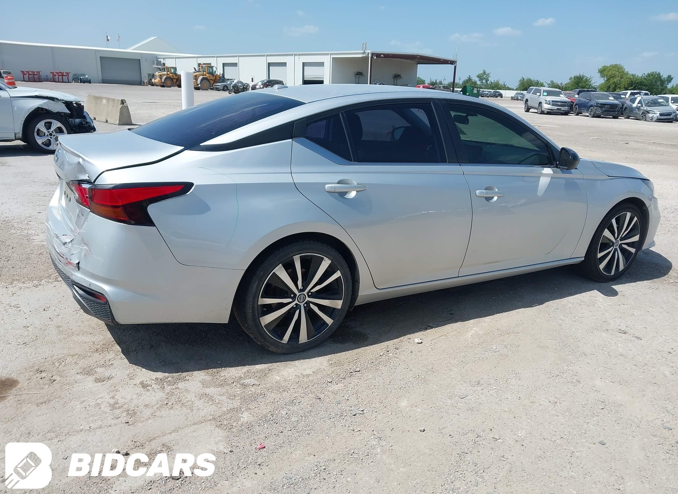 2020 Nissan Altima, Sr Fwd