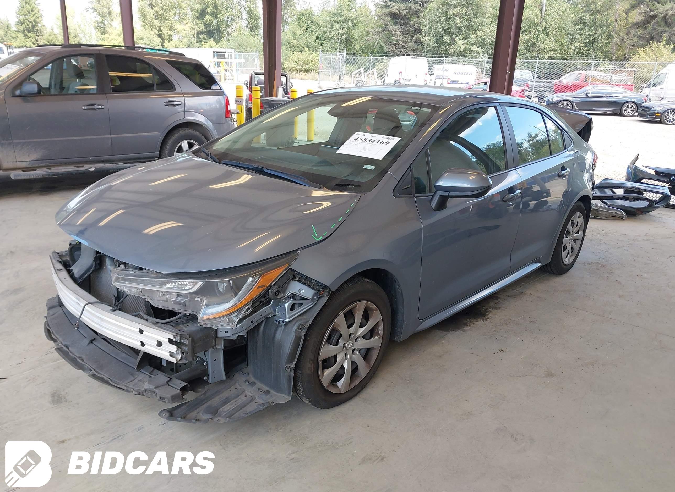 2022 Toyota Corolla, LE