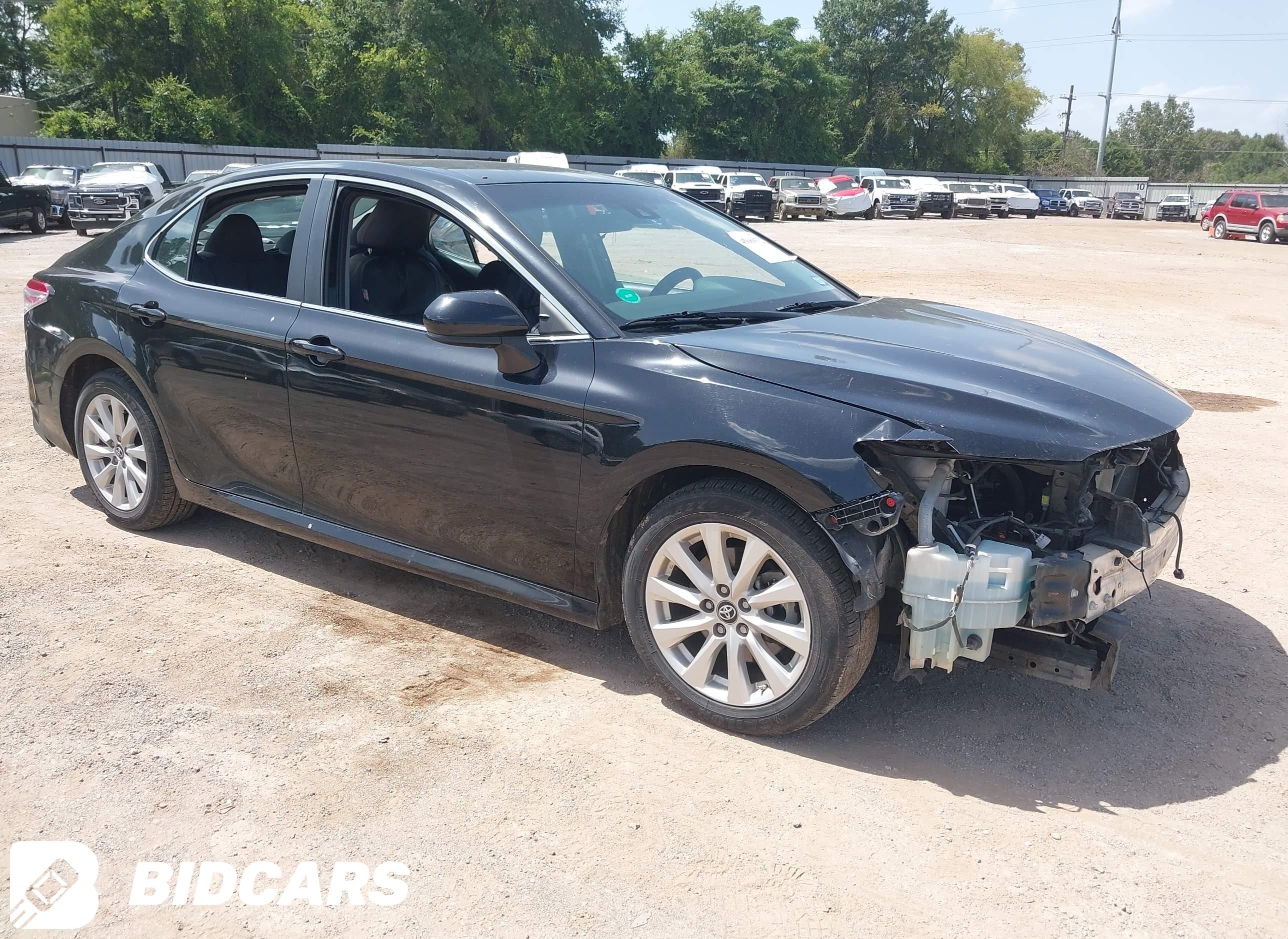 2018 Toyota Camry, LE