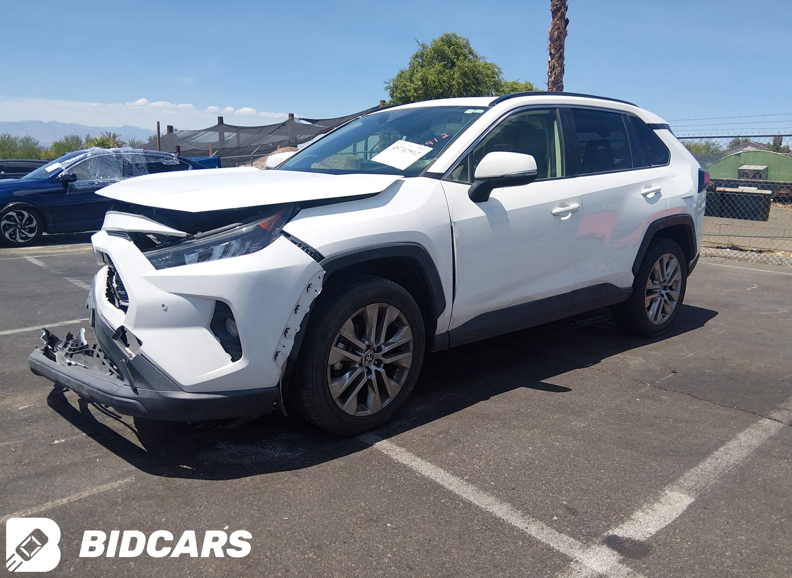 2020 Toyota RAV4, Xle Premium