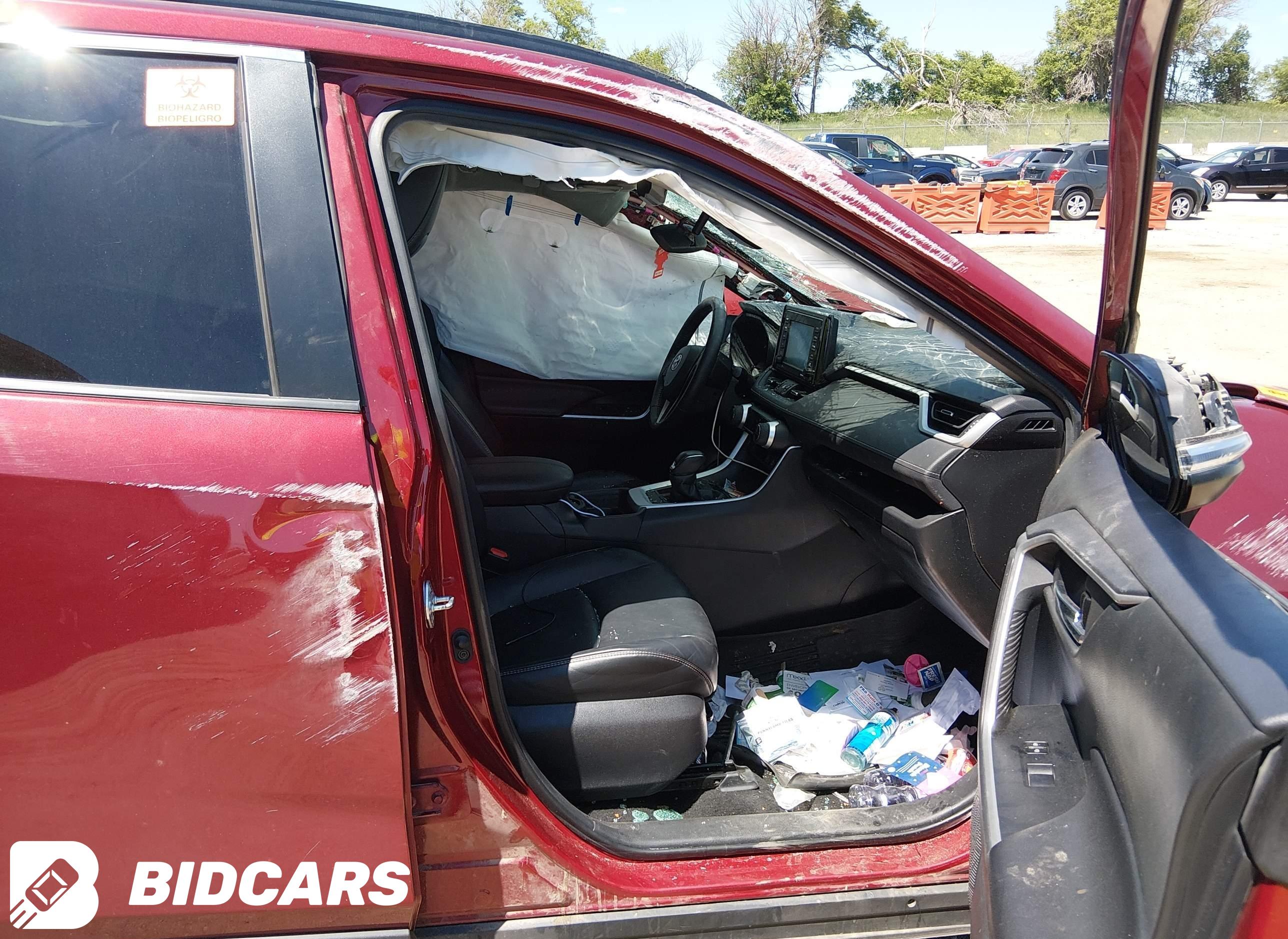 2021 Toyota RAV4, Xle Premium