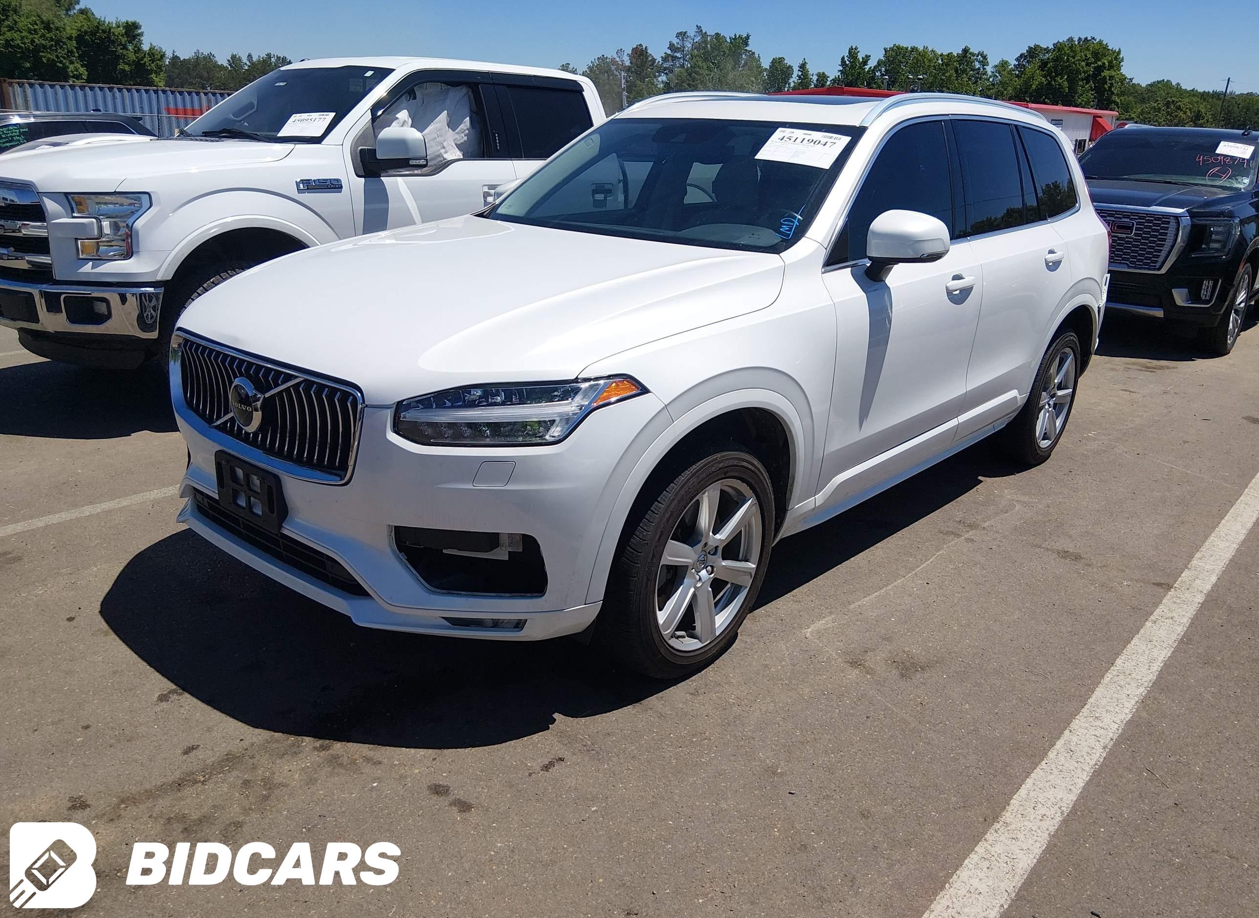 2021 Volvo XC90, T6 Momentum...