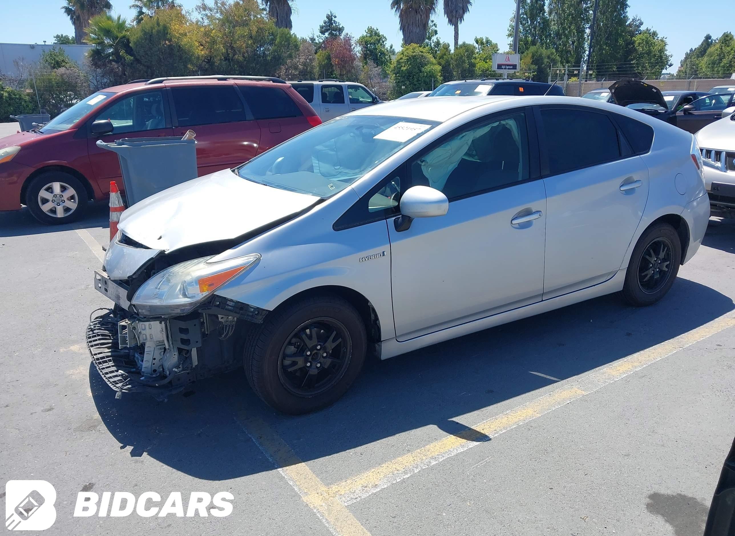 2015 Toyota Prius, Two
