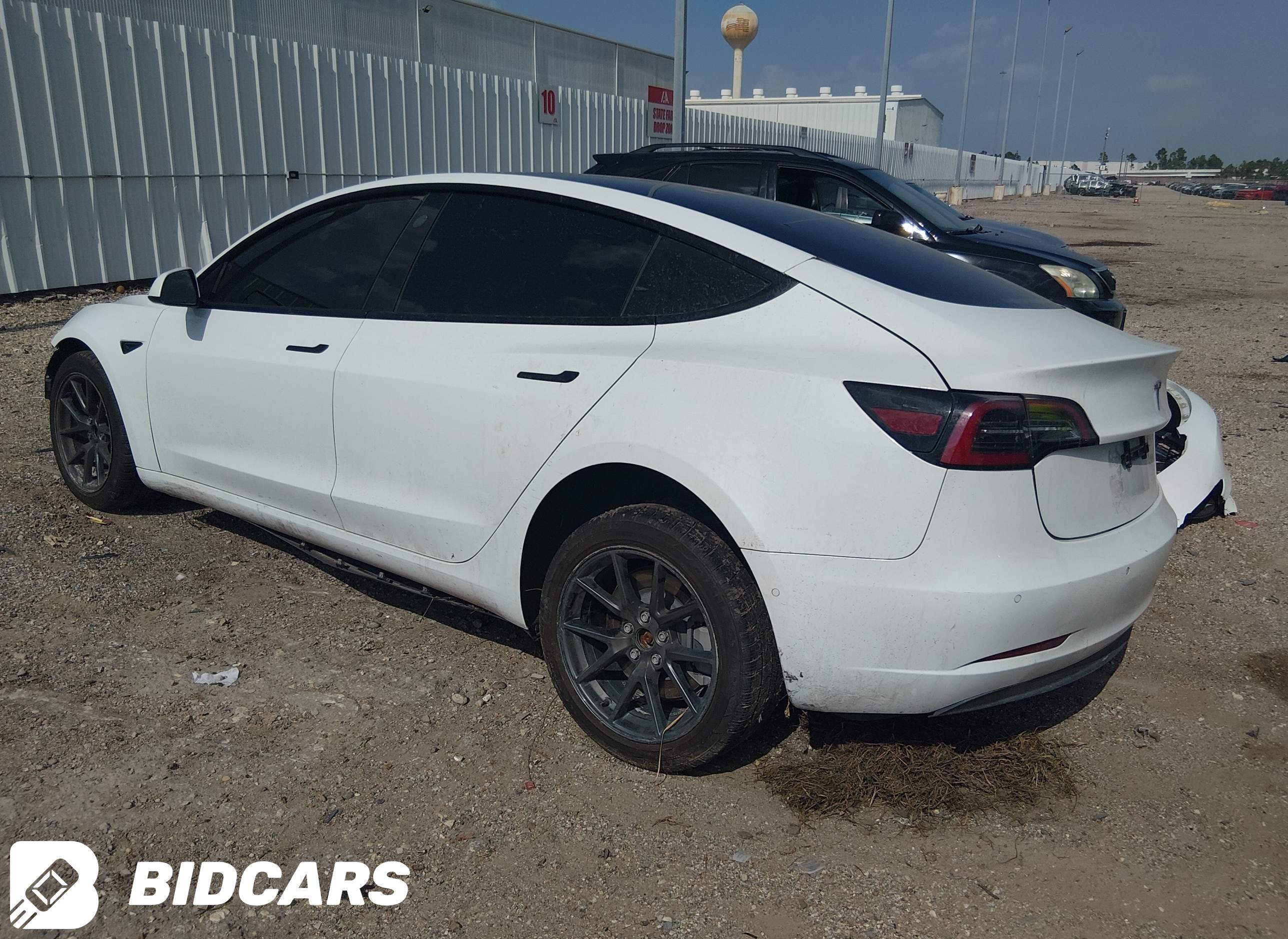 2022 Tesla Model 3, Rear-Whee...