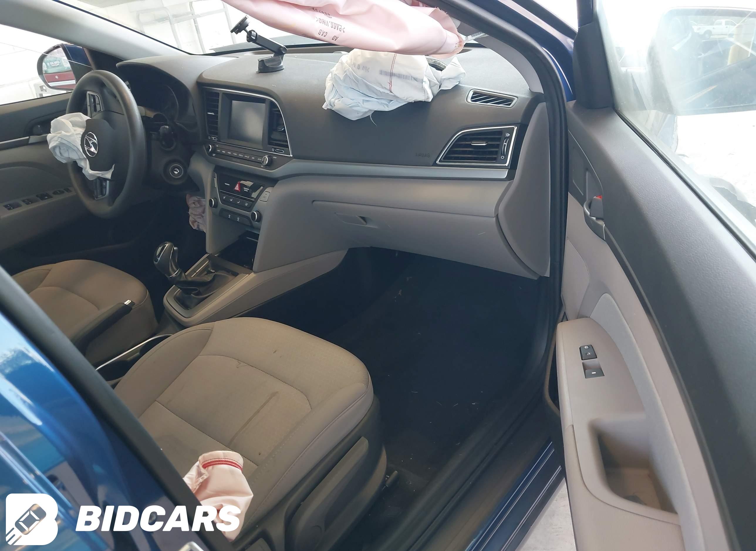 2018 Hyundai Elantra, Sel