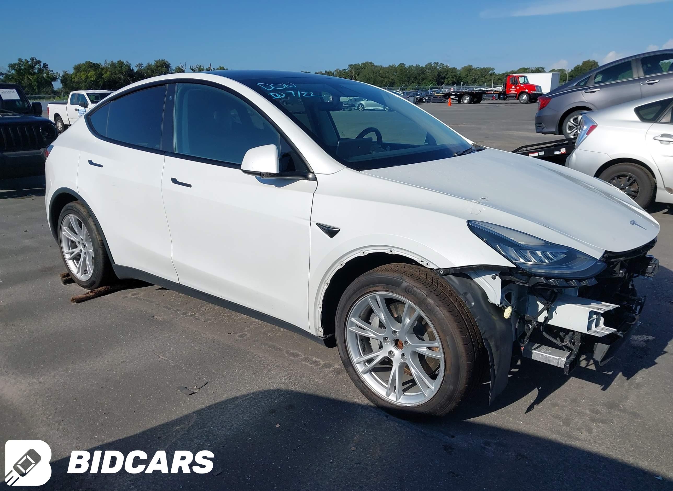 2020 Tesla Model Y, Long Rang...