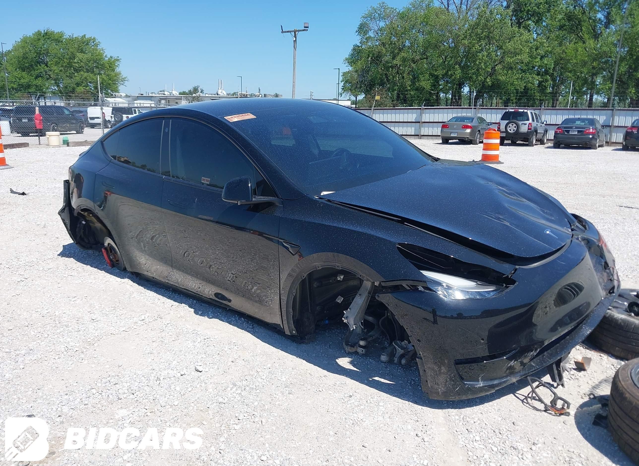 2021 Tesla Model Y, Performan...