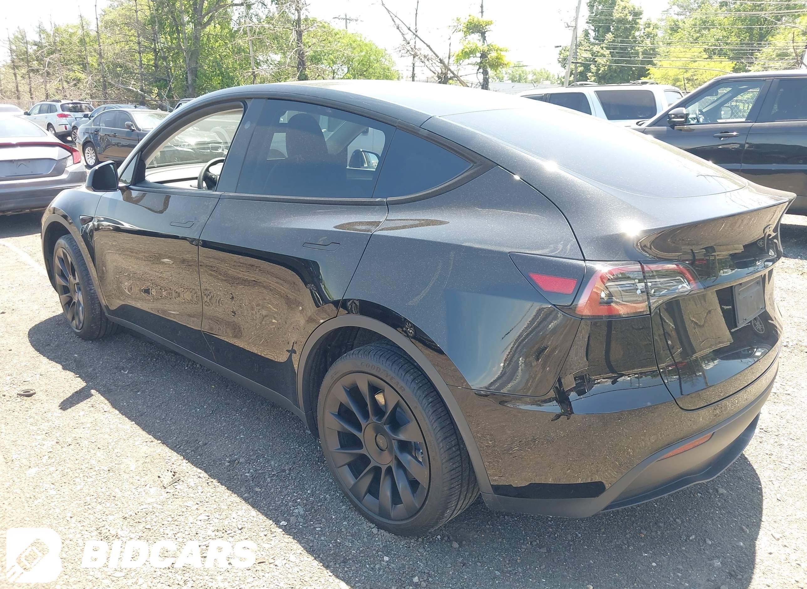 2024 Tesla Model Y, Long Rang...