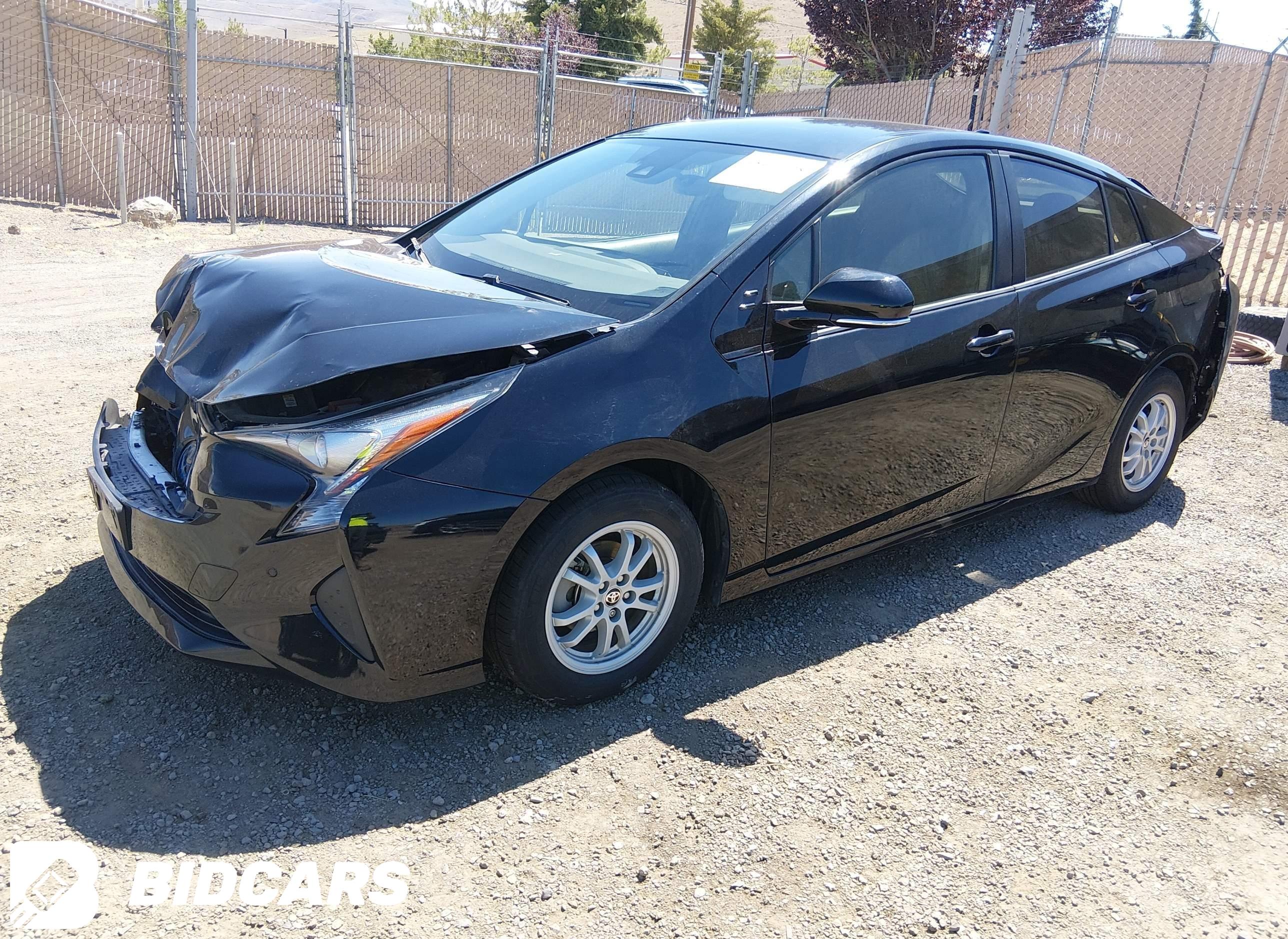 2017 Toyota Prius, Three