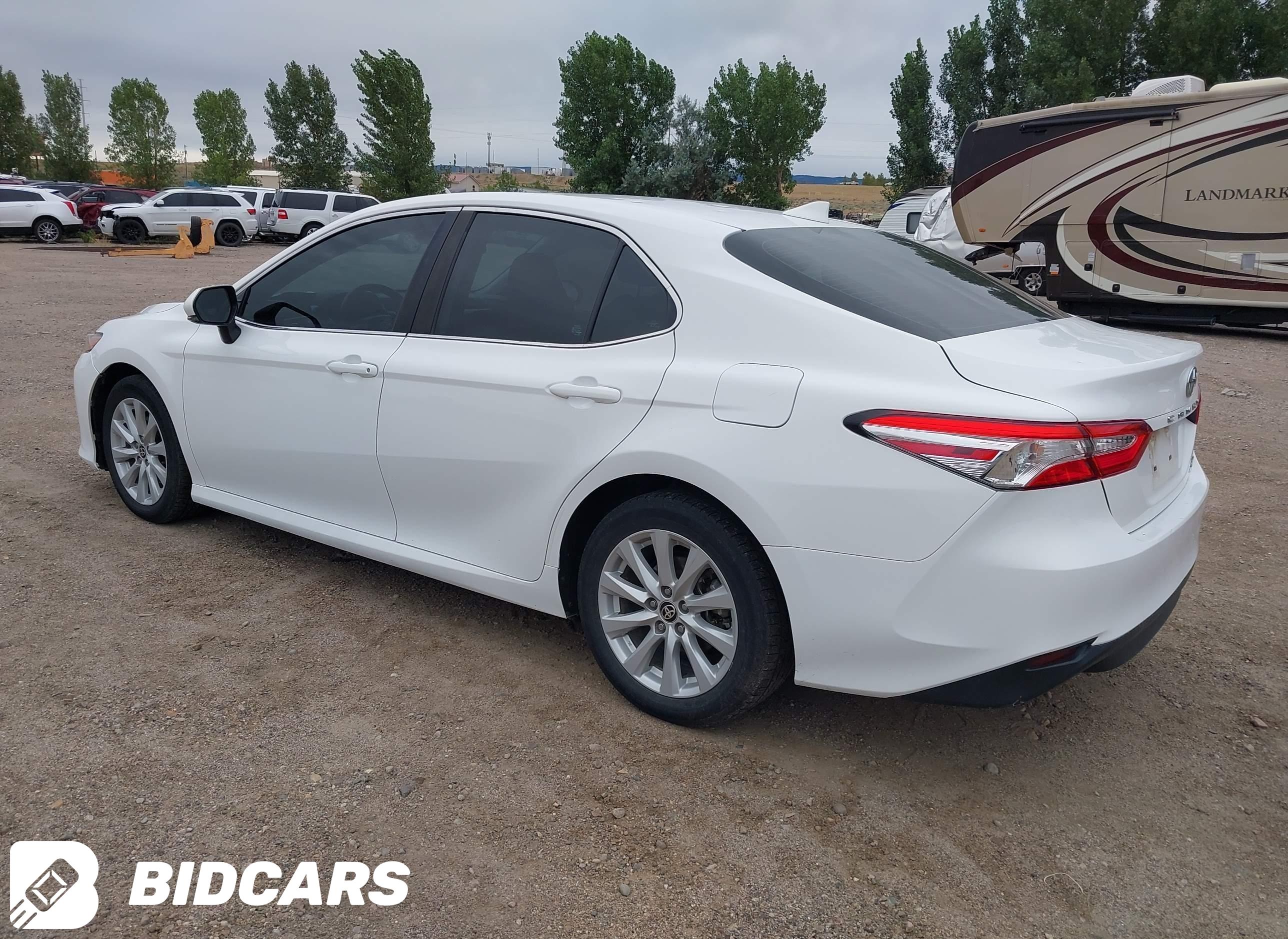 2020 Toyota Camry, Le Awd