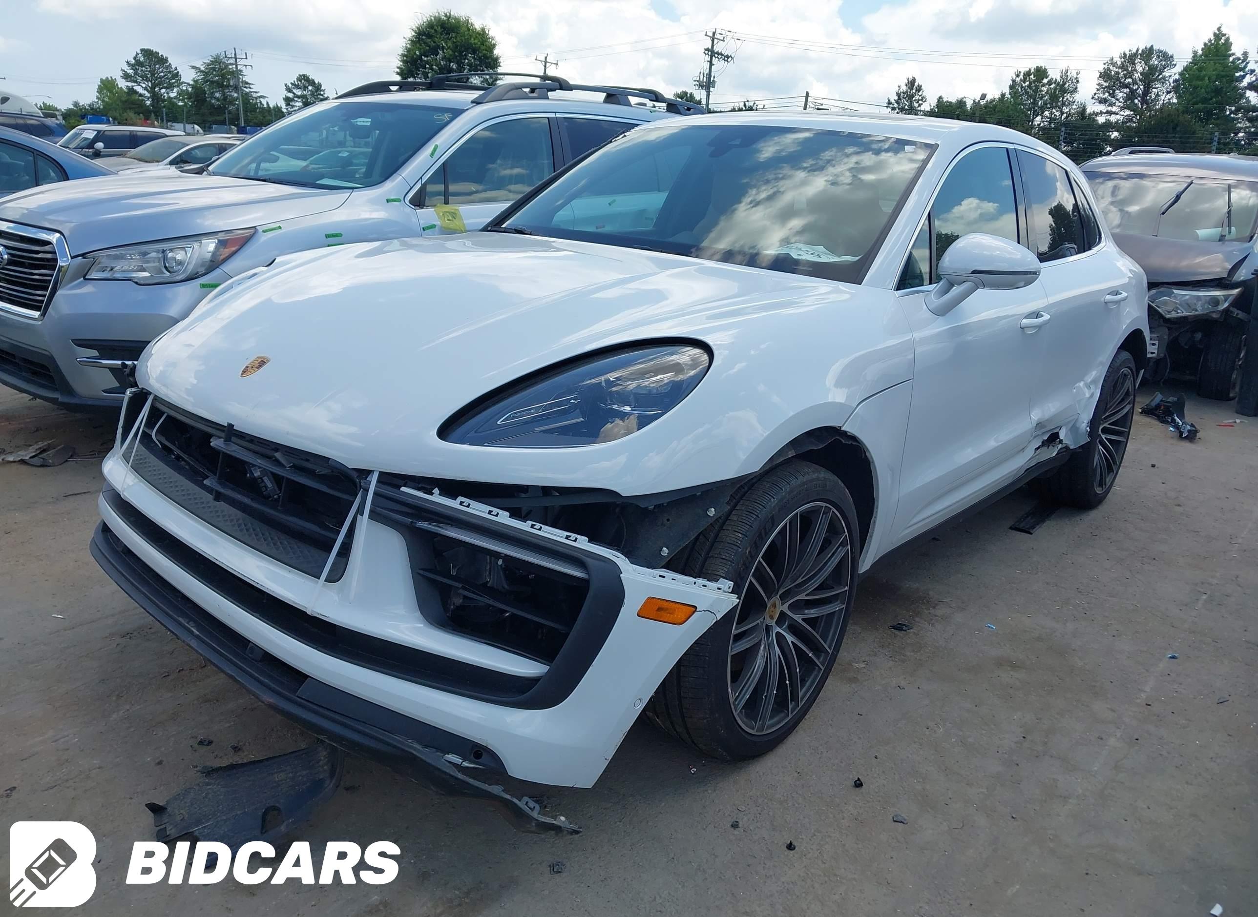 2024 Porsche Macan, T