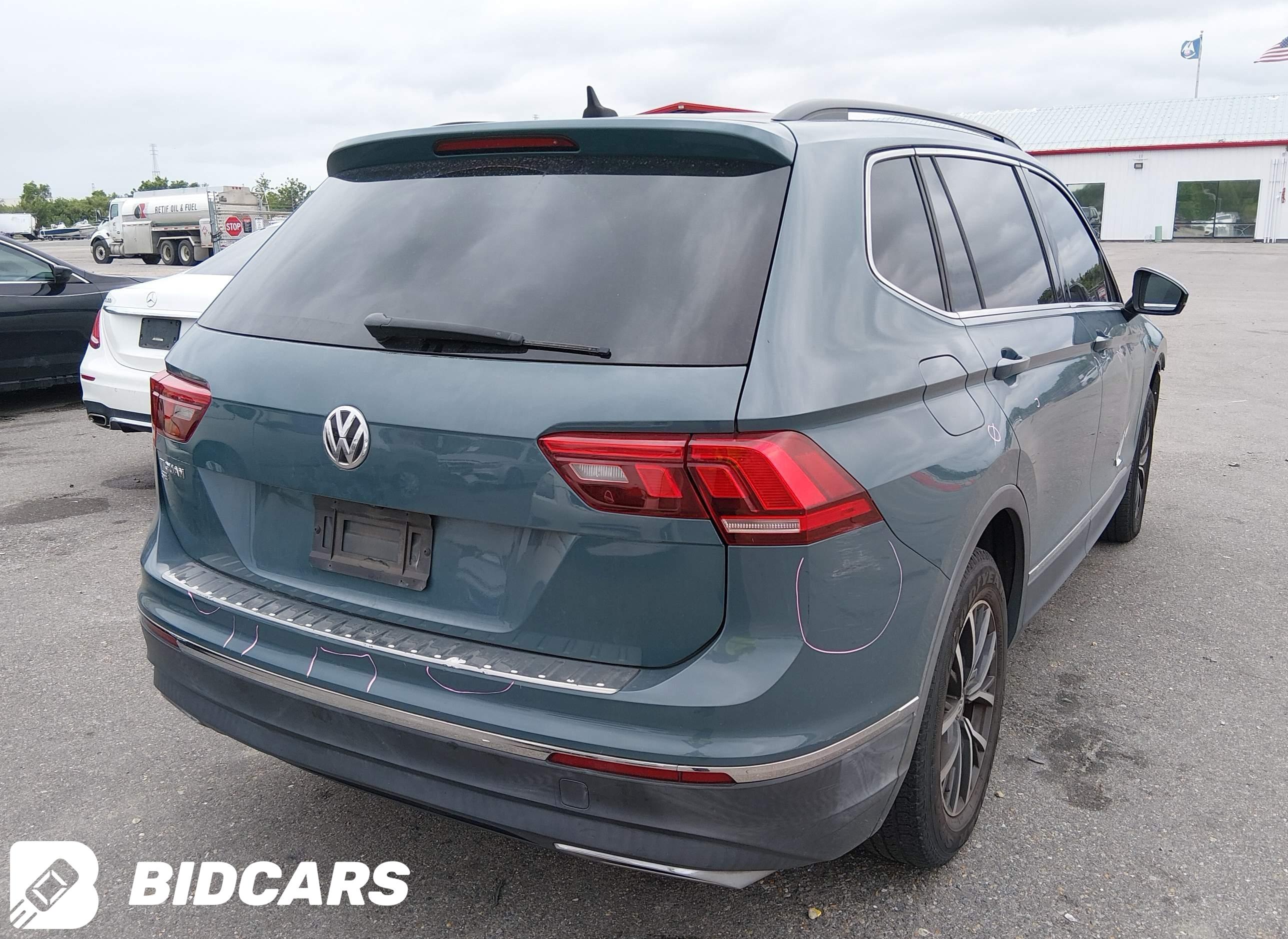 2020 Volkswagen Tiguan, 2.0T...