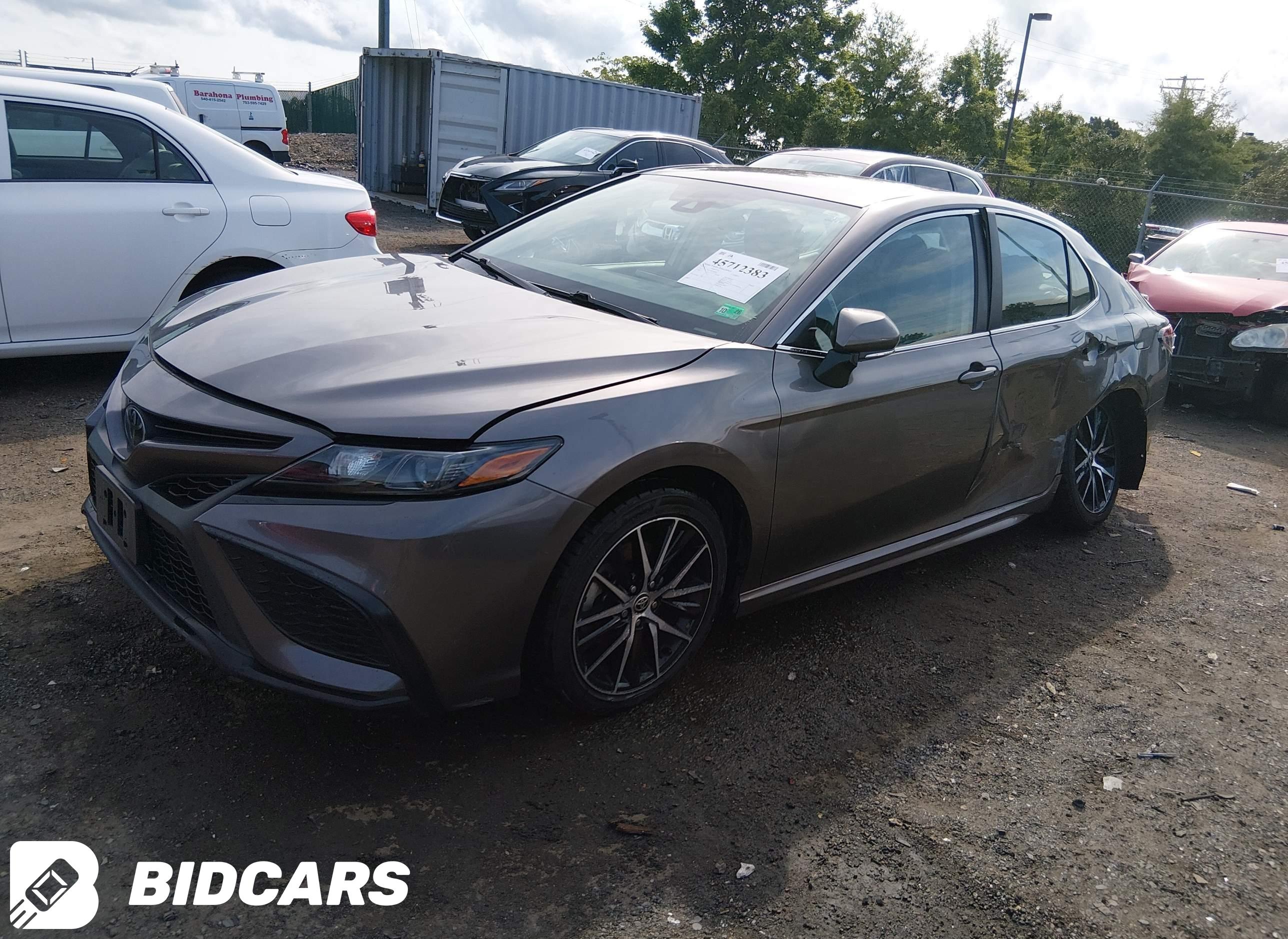 2024 Toyota Camry, SE