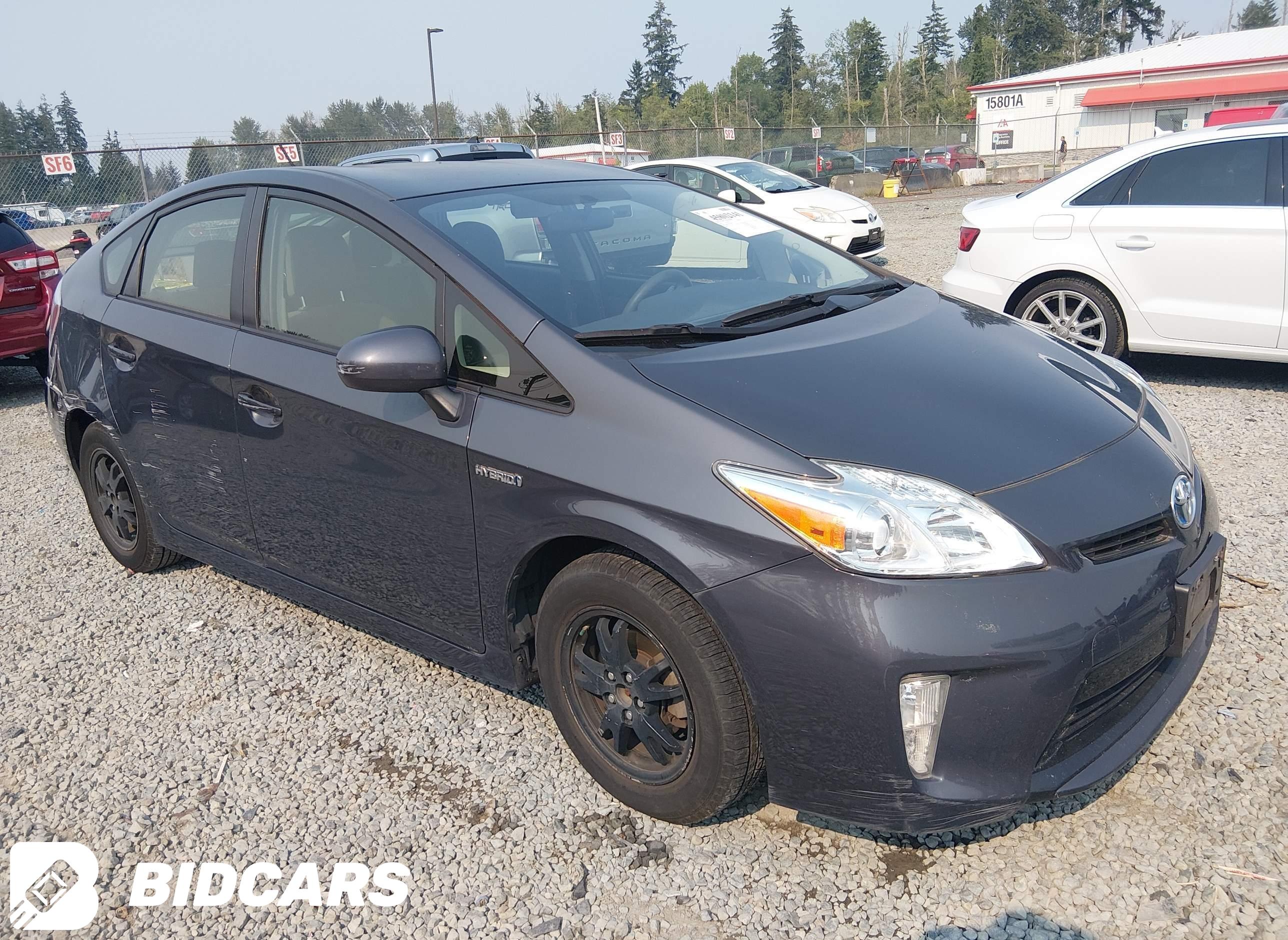 2015 Toyota Prius, Two