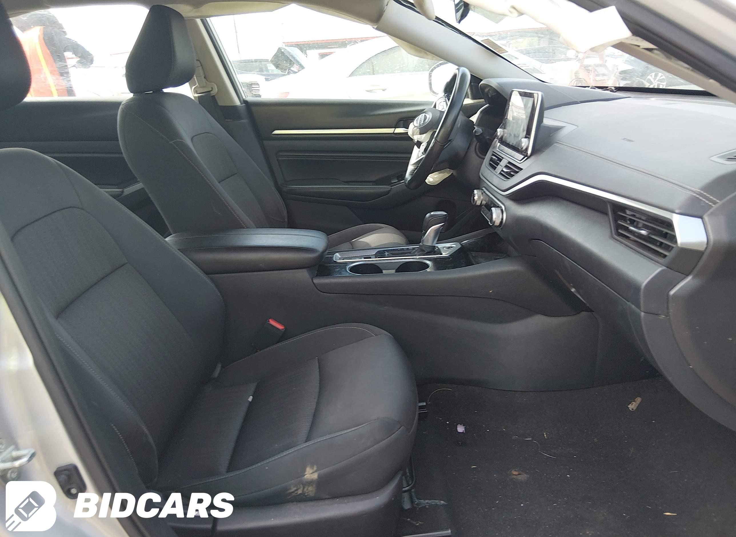 2022 Nissan Altima, Sv Fwd