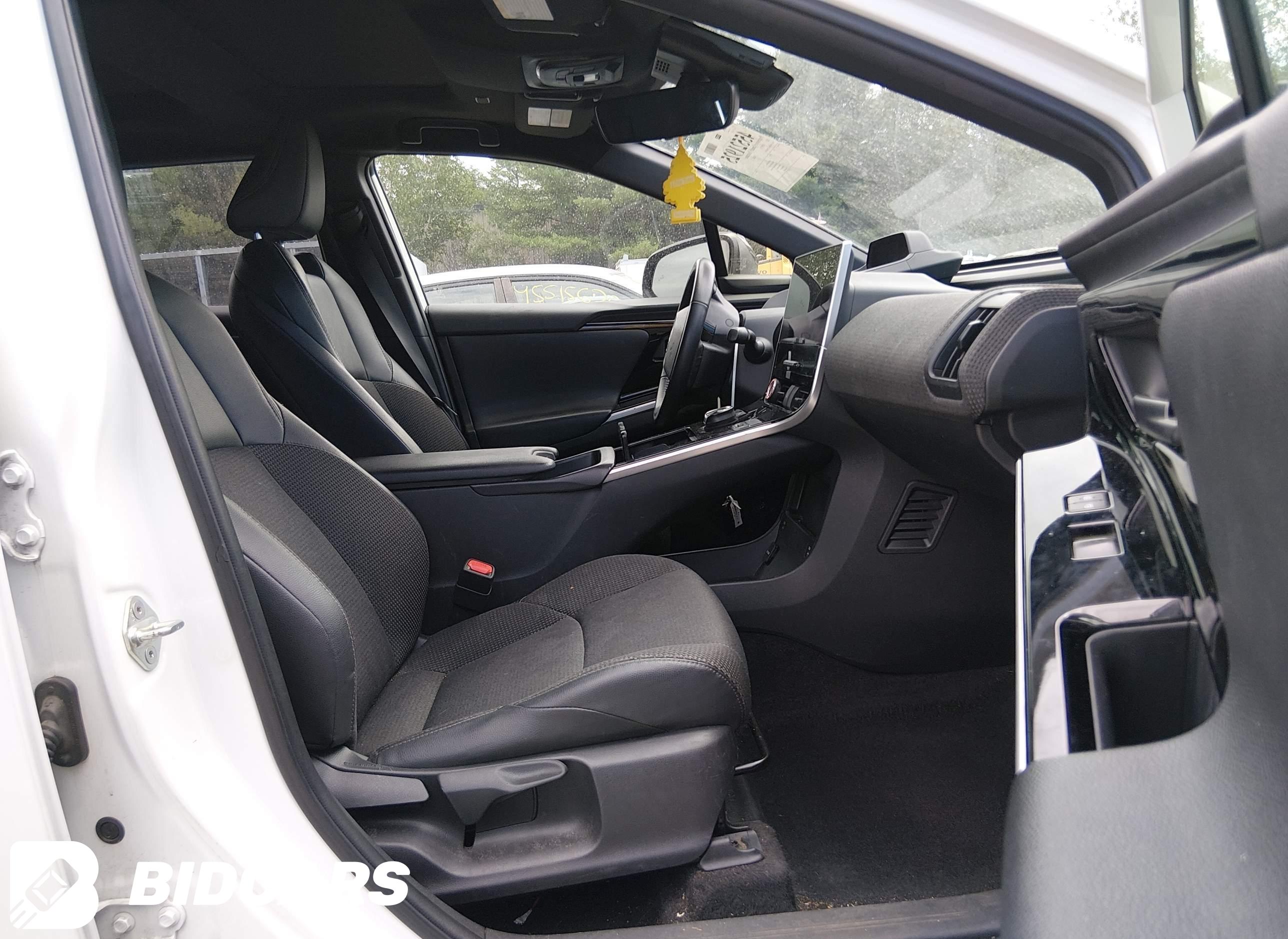 2023 Toyota BZ4X, Xle