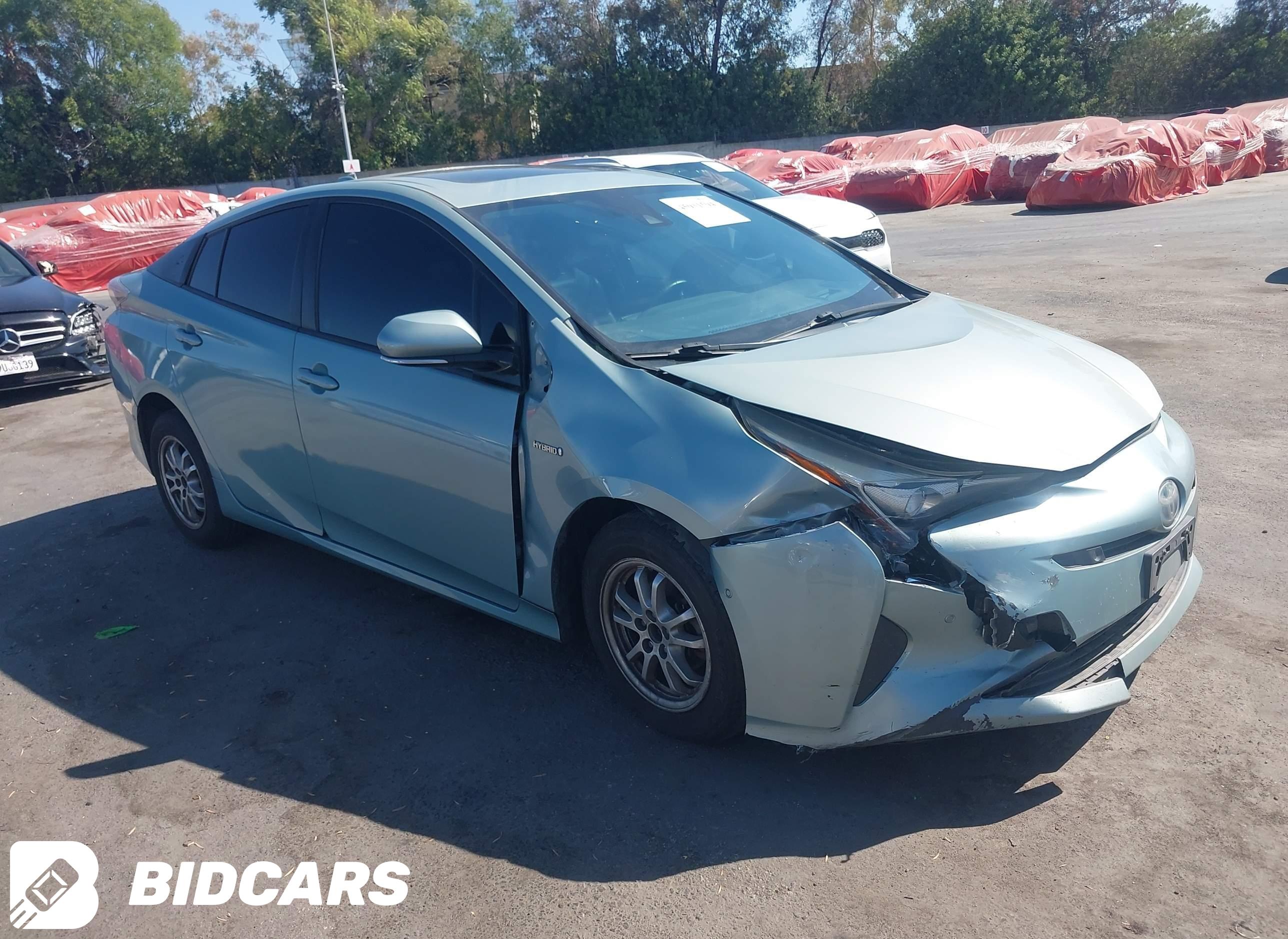 2016 Toyota Prius, Four