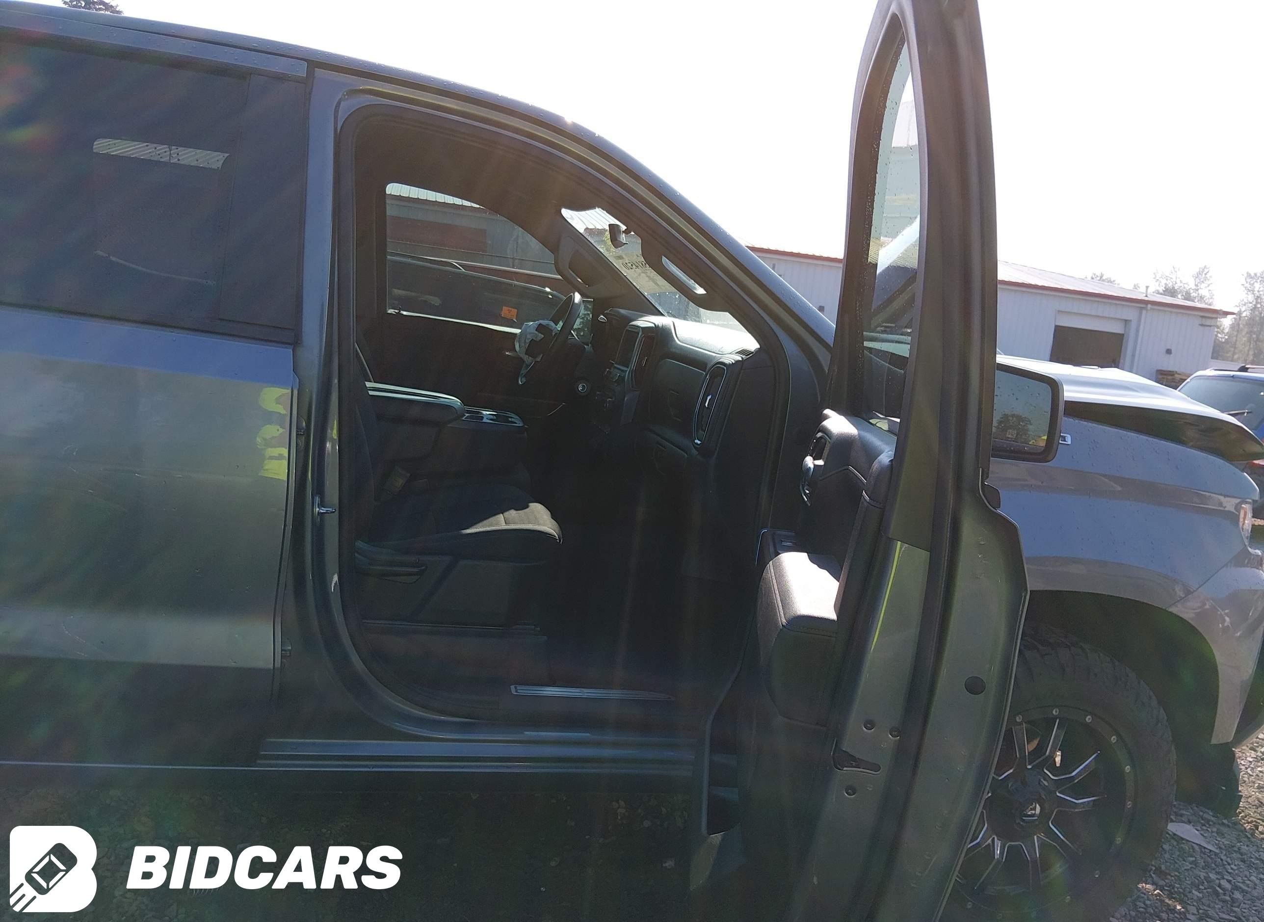 2020 Chevrolet Silverado 1500...