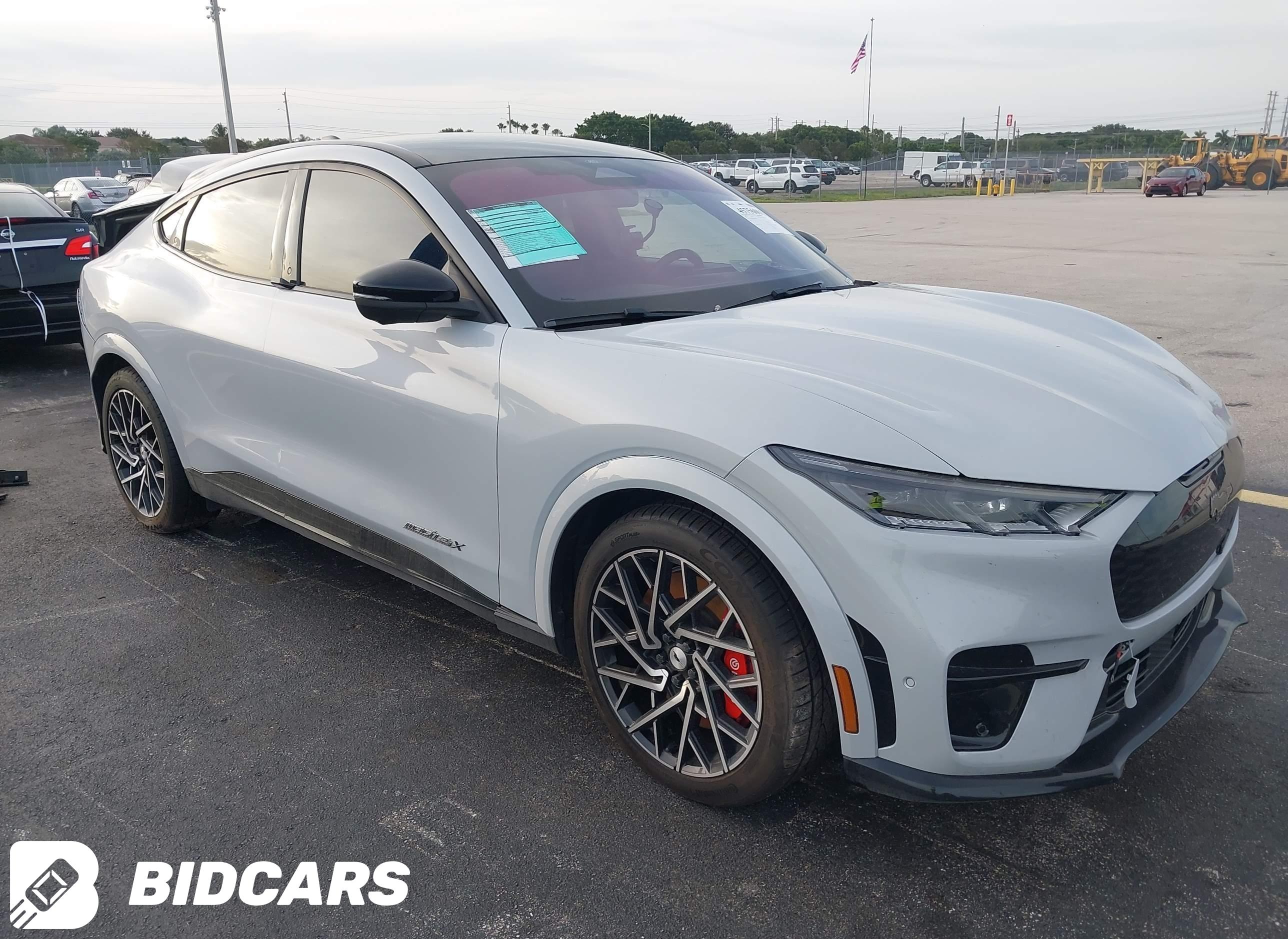 2022 Ford Mustang Mach-E, GT
