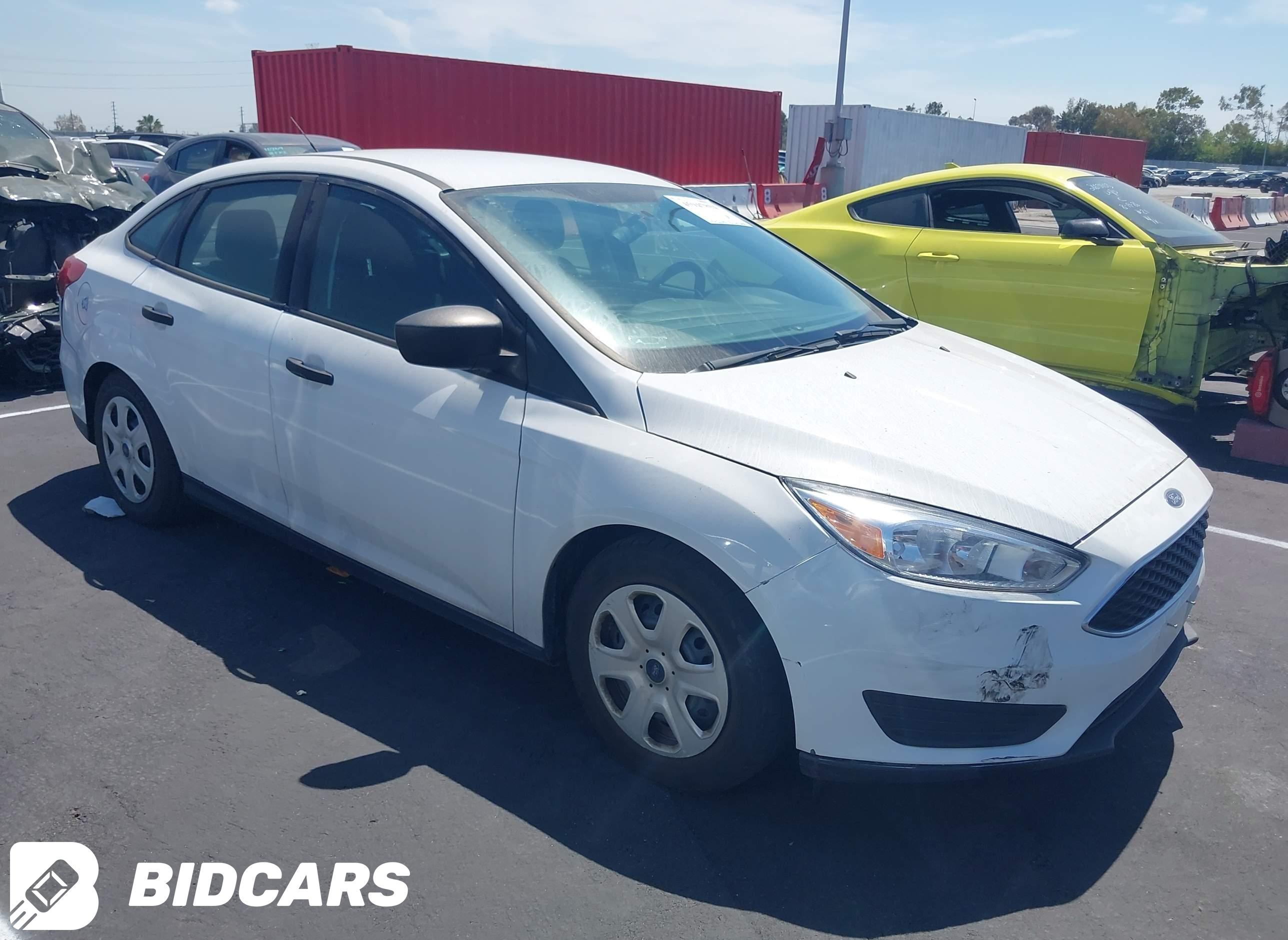 2015 Ford Focus, S