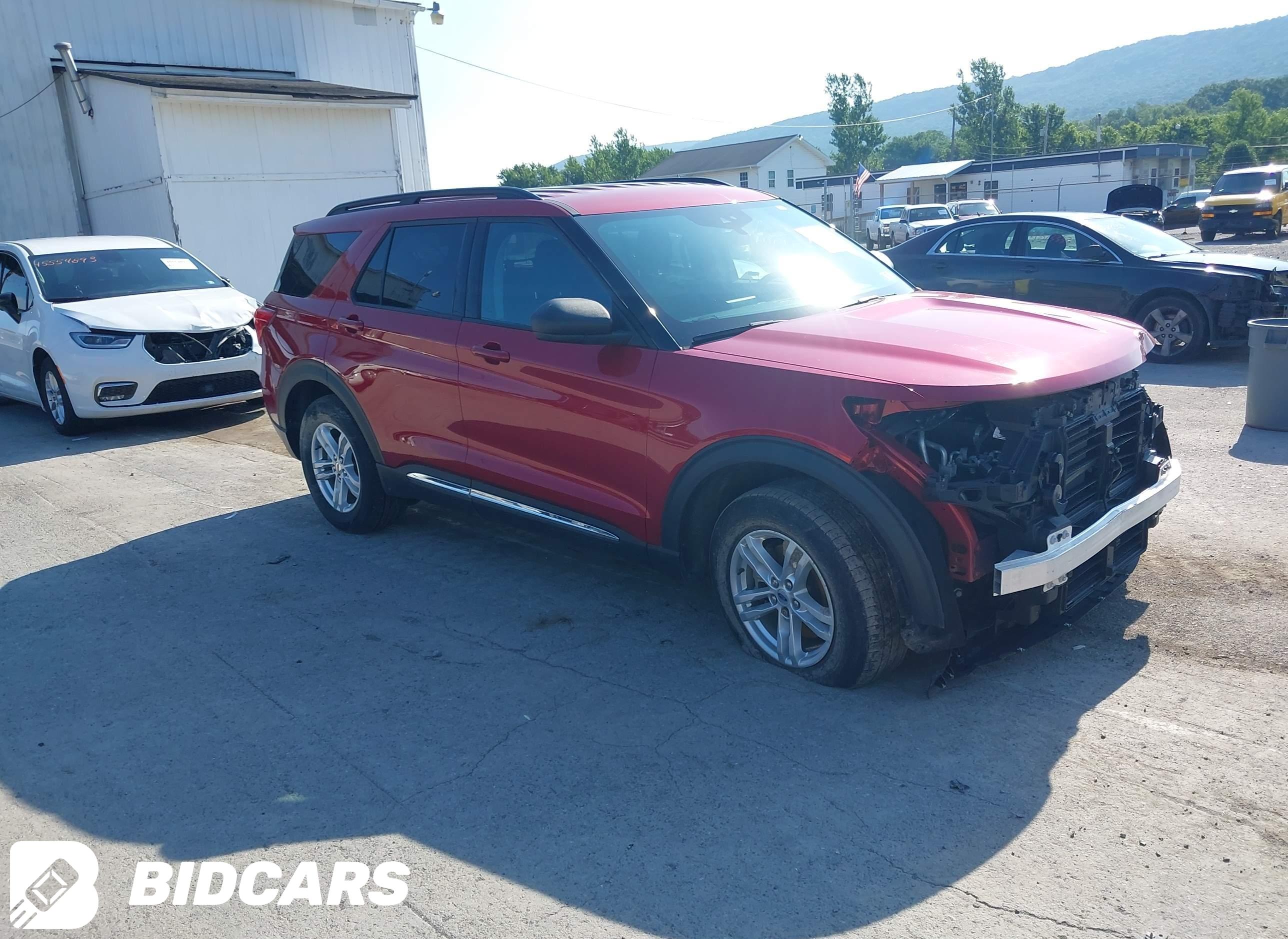 2022 Ford Explorer, Xlt