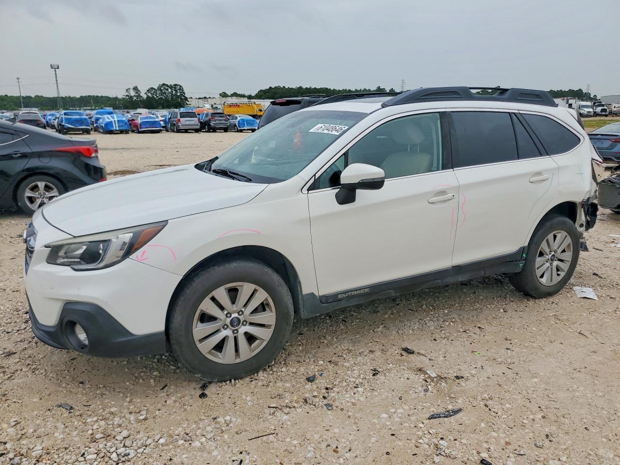 2019 Subaru Outback, 2.5I Pre...