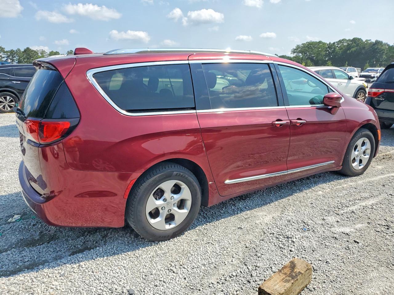 2017 Chrysler Pacifica, Touri...