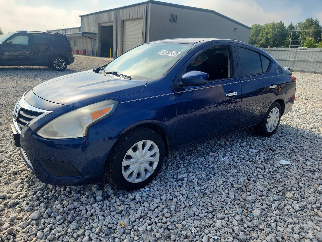 2019 Nissan Versa, SV