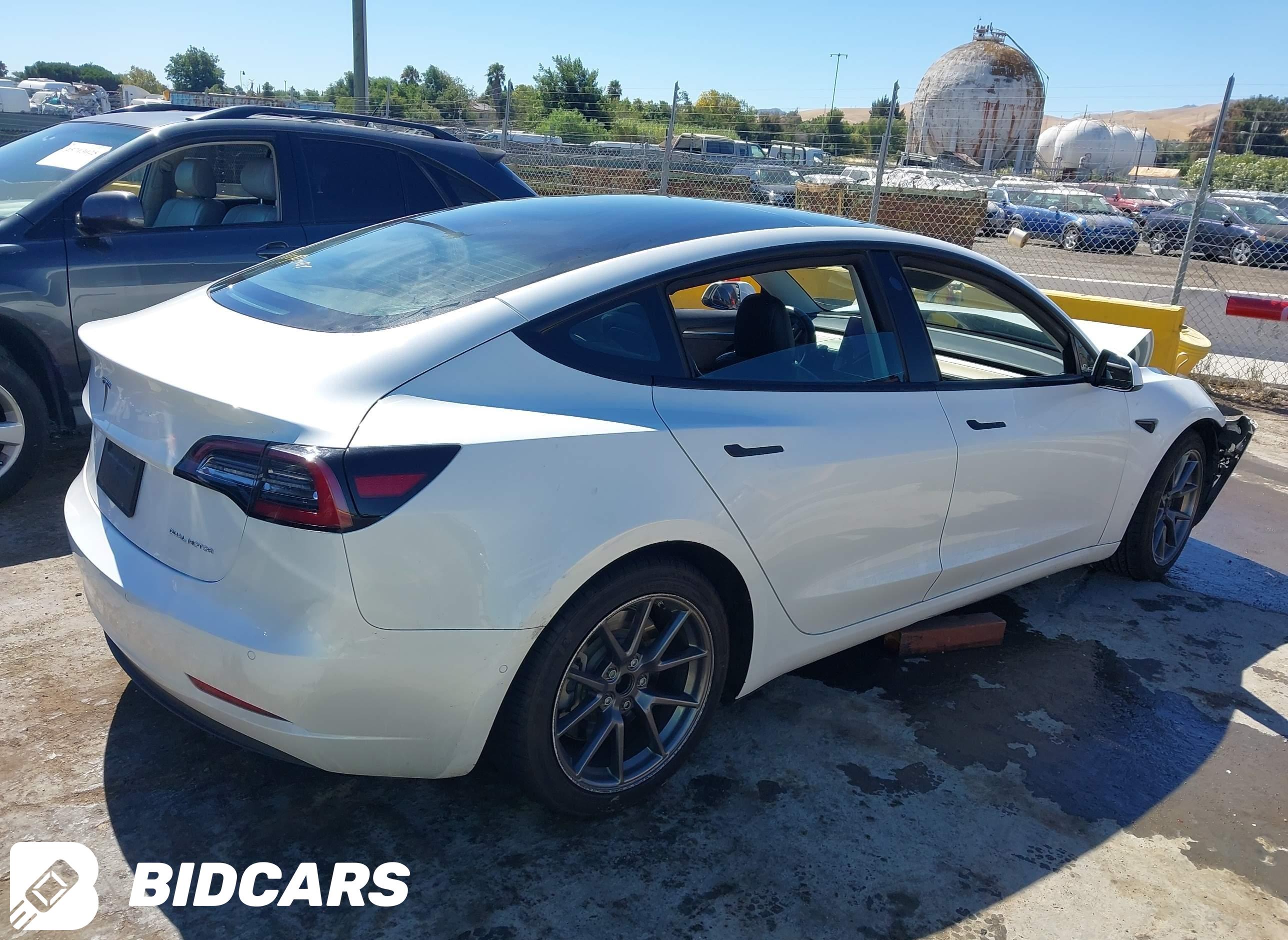 2021 Tesla Model 3, Long Rang...