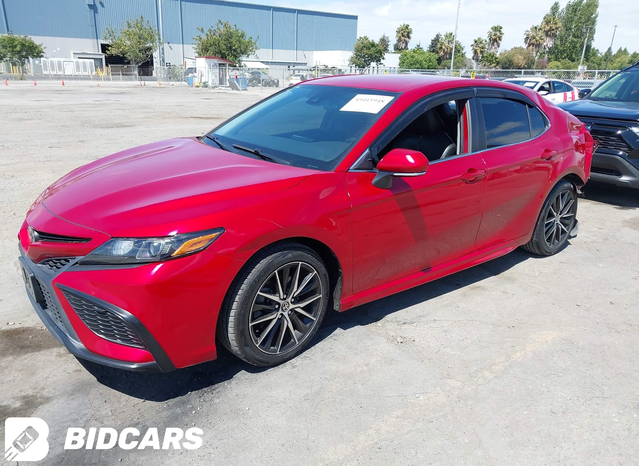 2021 Toyota Camry, SE