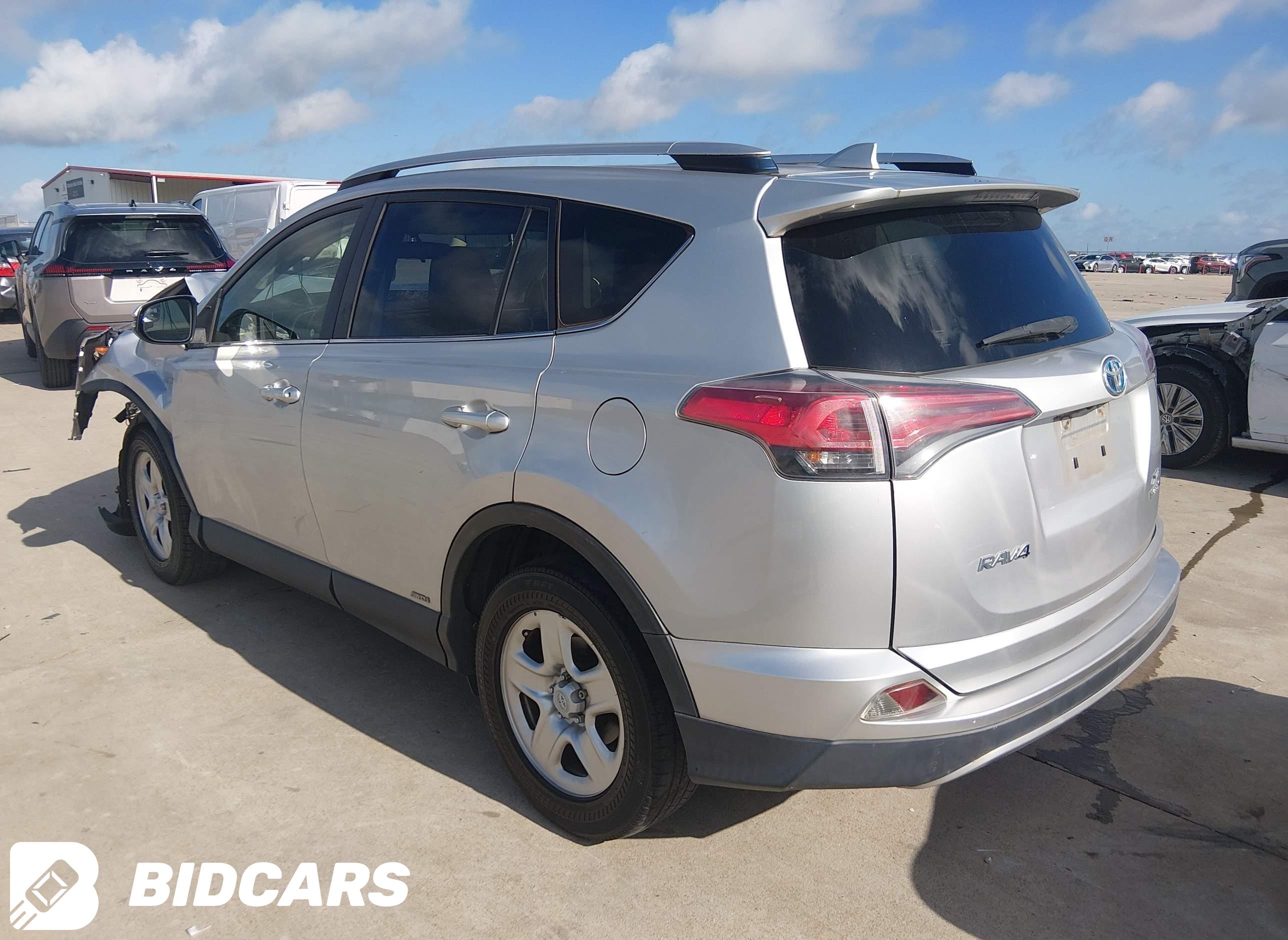 2016 Toyota RAV4, Hybrid Xle