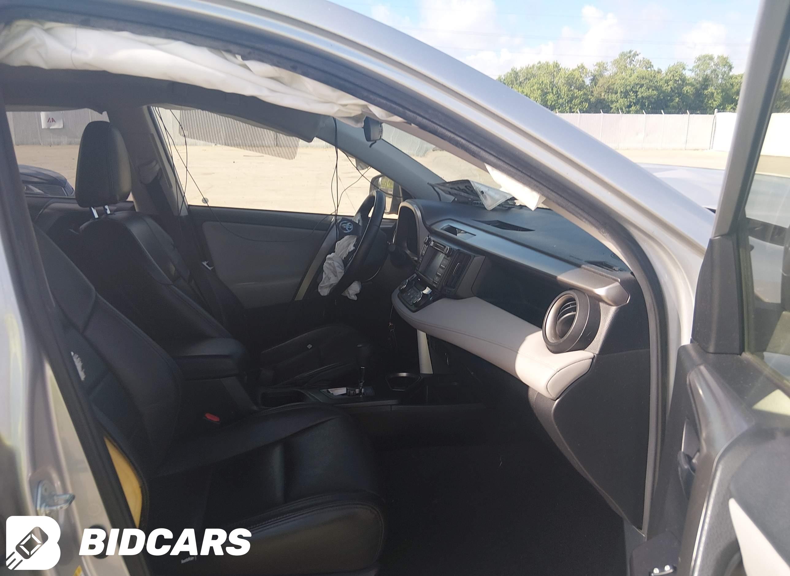 2016 Toyota RAV4, Hybrid Xle