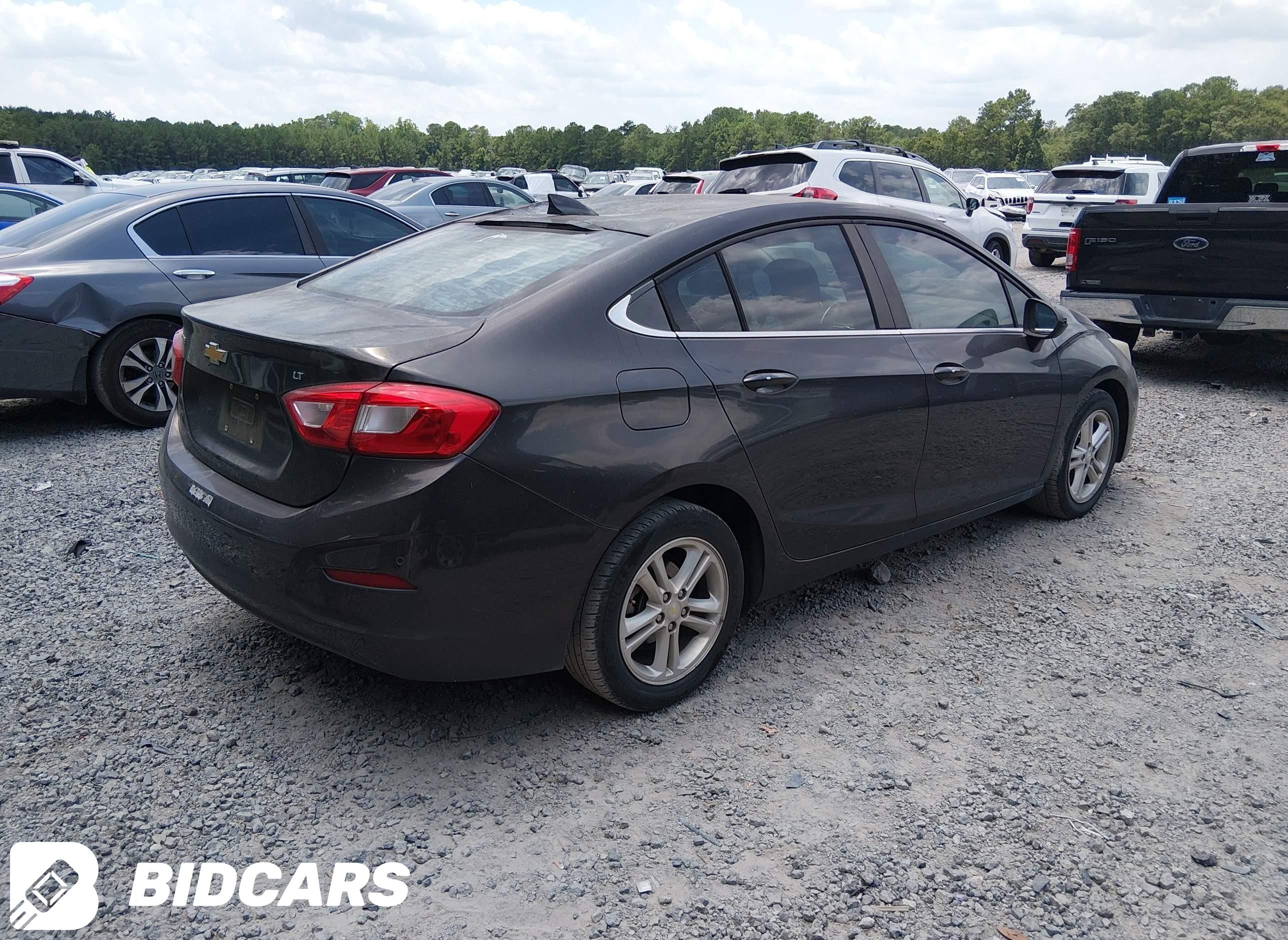 2017 Chevrolet Cruze, Lt Auto