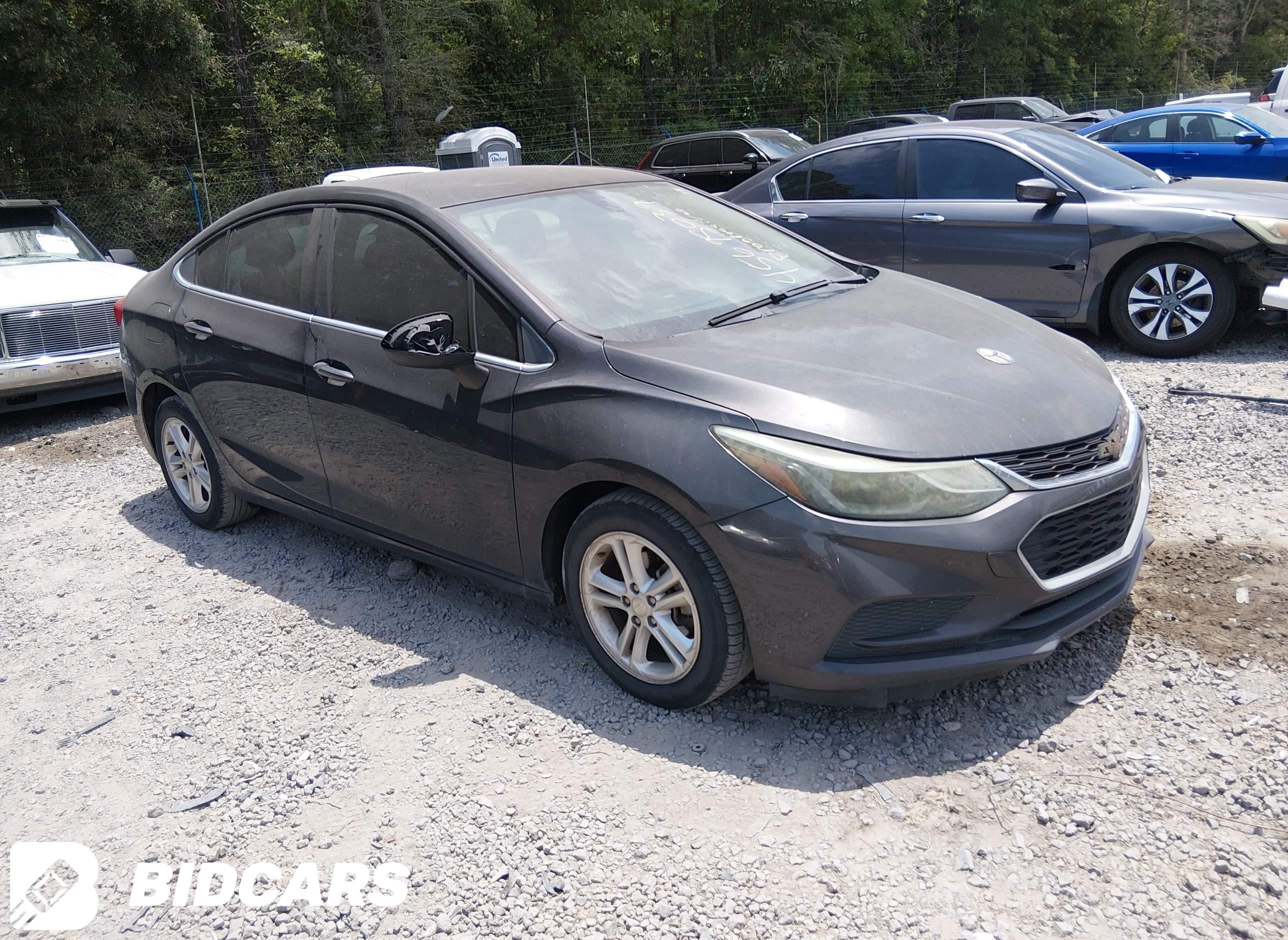 2017 Chevrolet Cruze, Lt Auto
