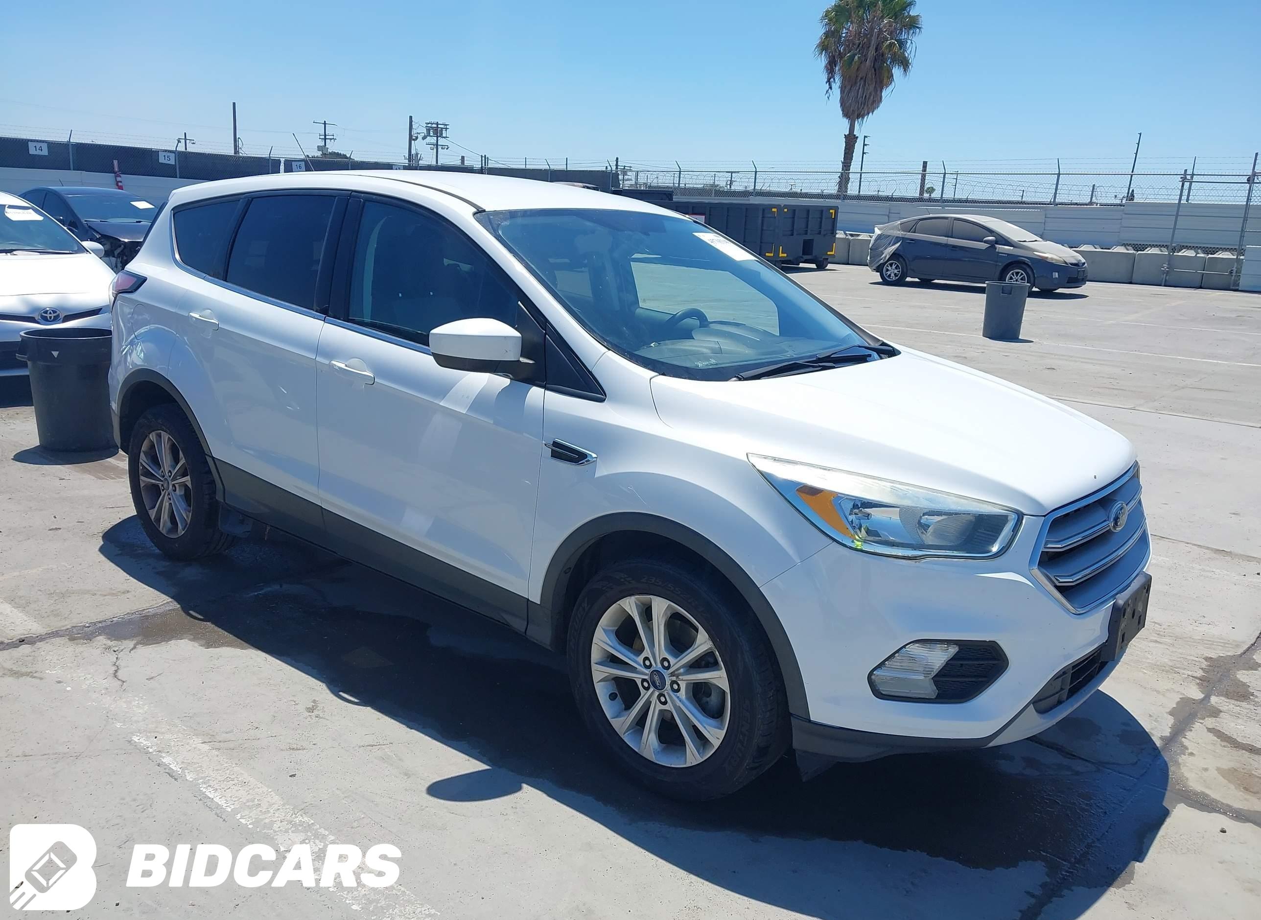 2017 Ford Escape, SE